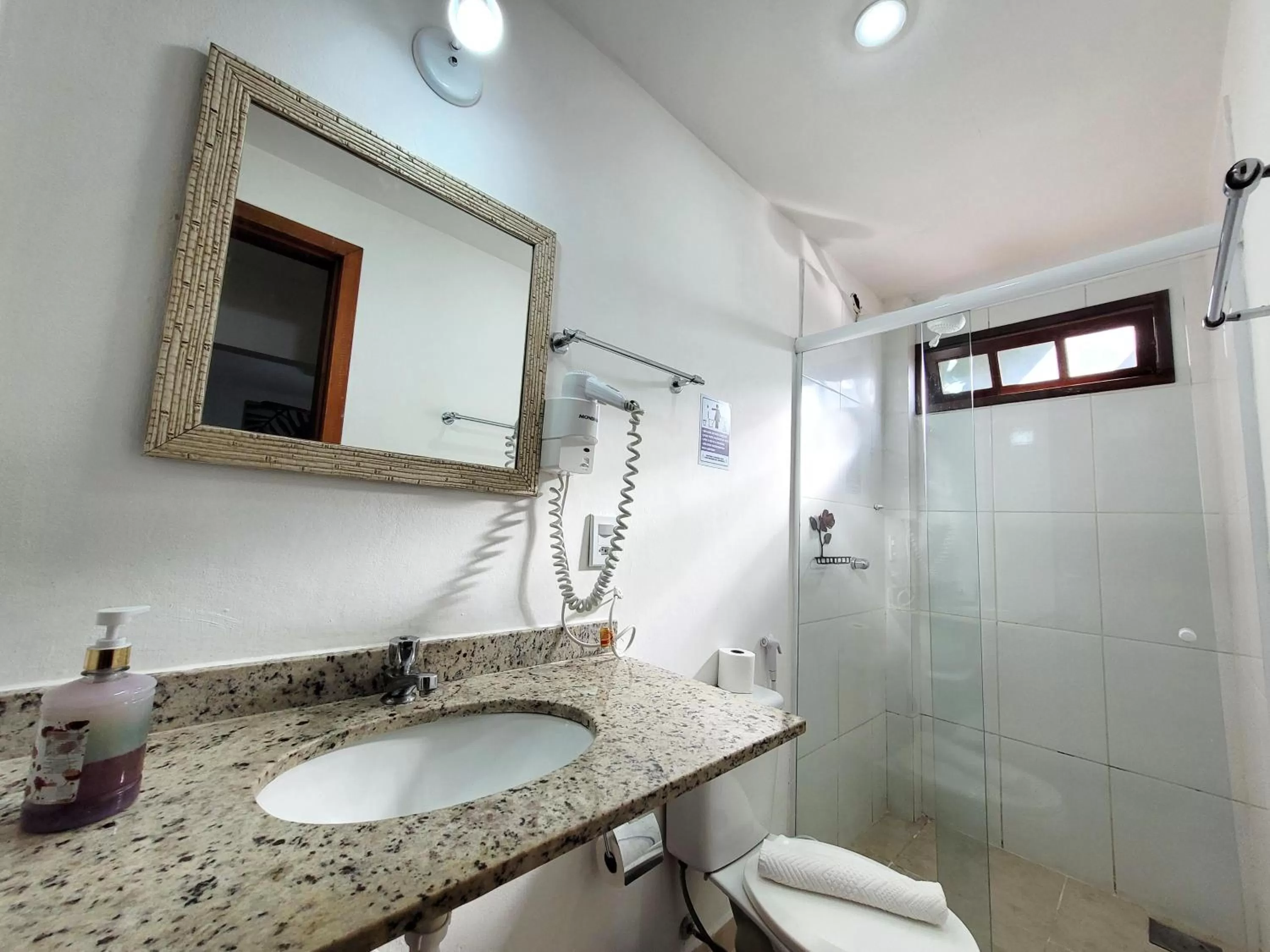 Bathroom in Pousada Casa Centro Búzios