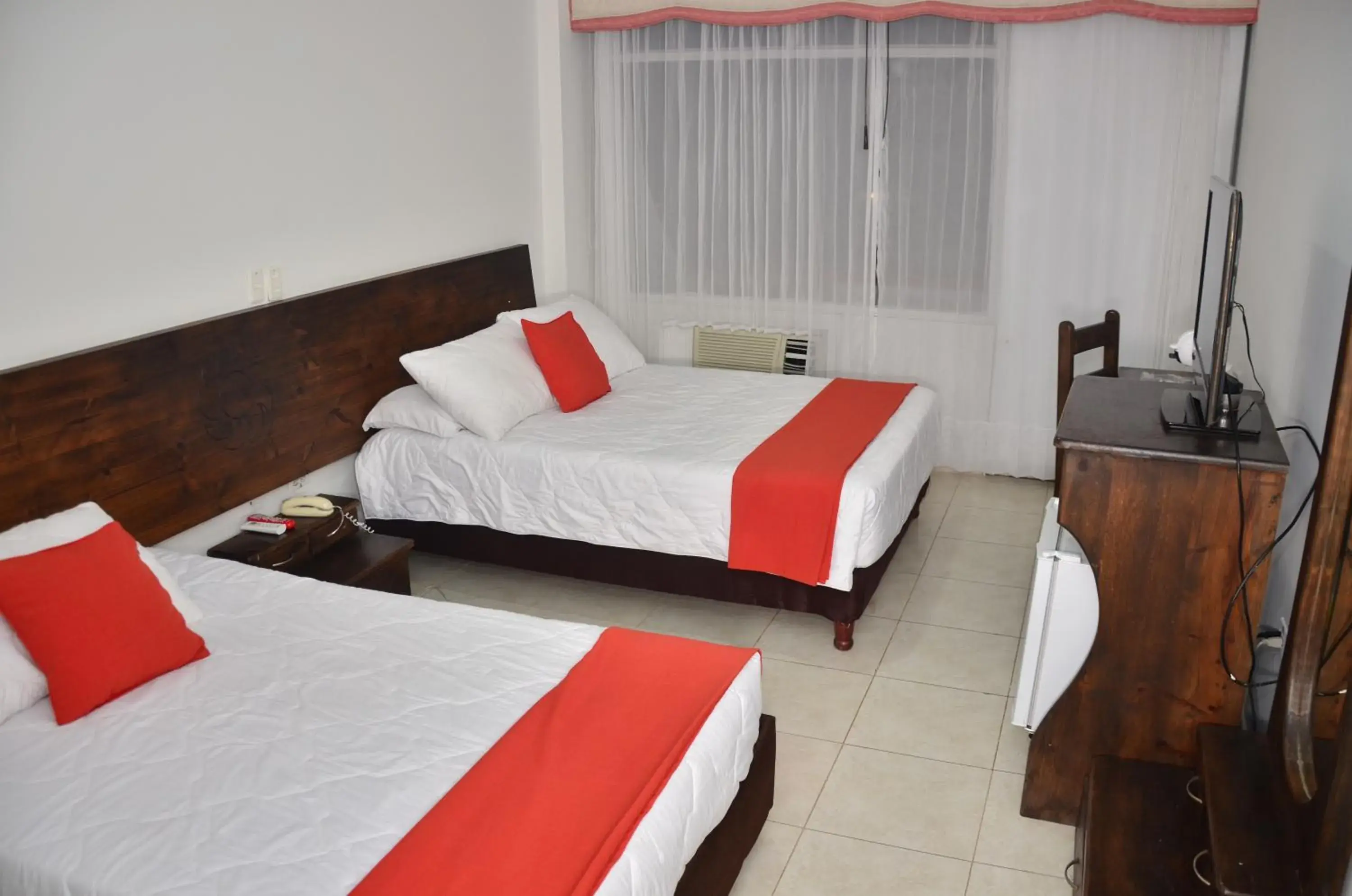 Photo of the whole room, Bed in Hotel del Llano