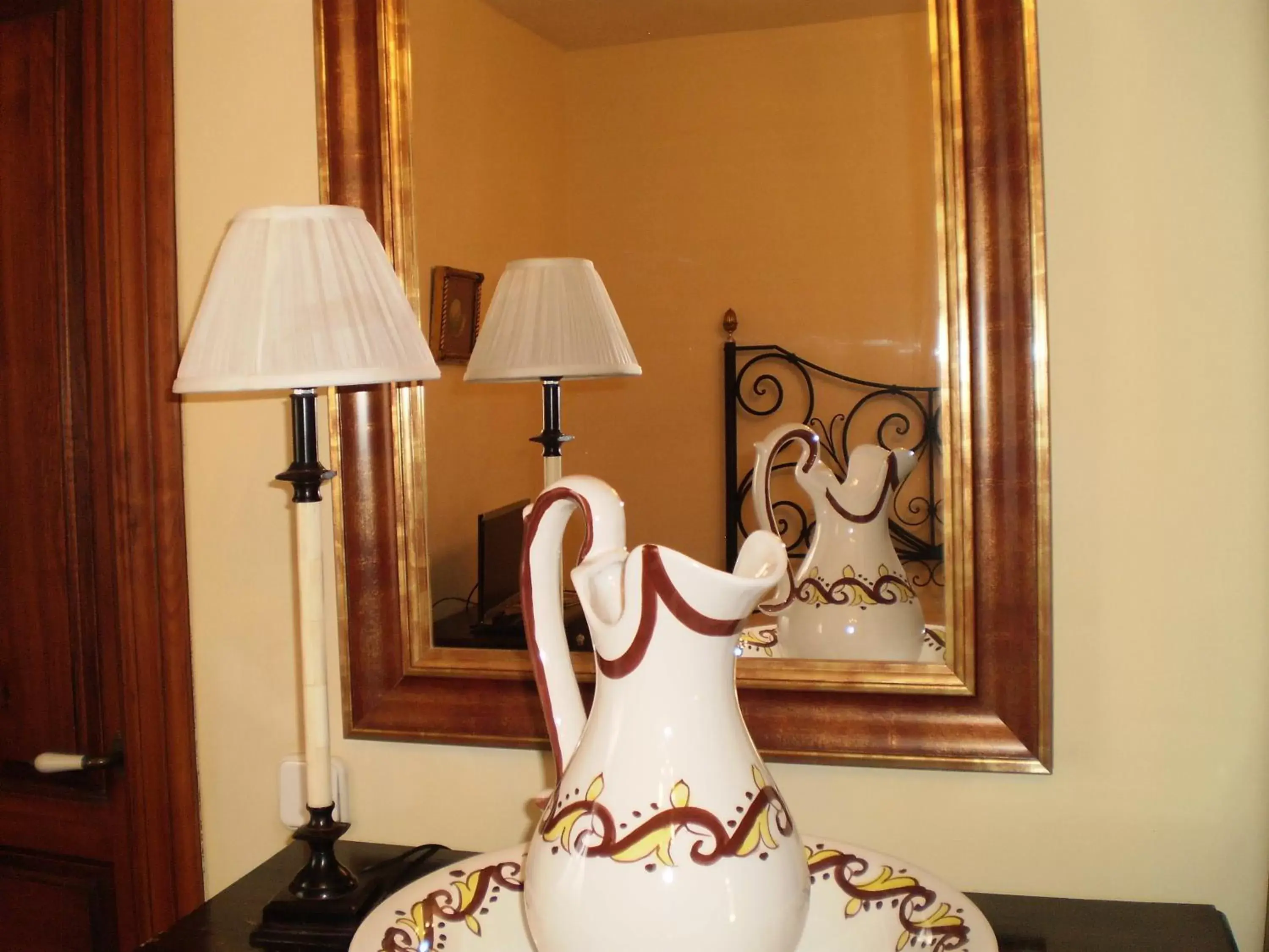 Economy Double Room in Alvar Fañez Economy Double Room in Alvar Fañez