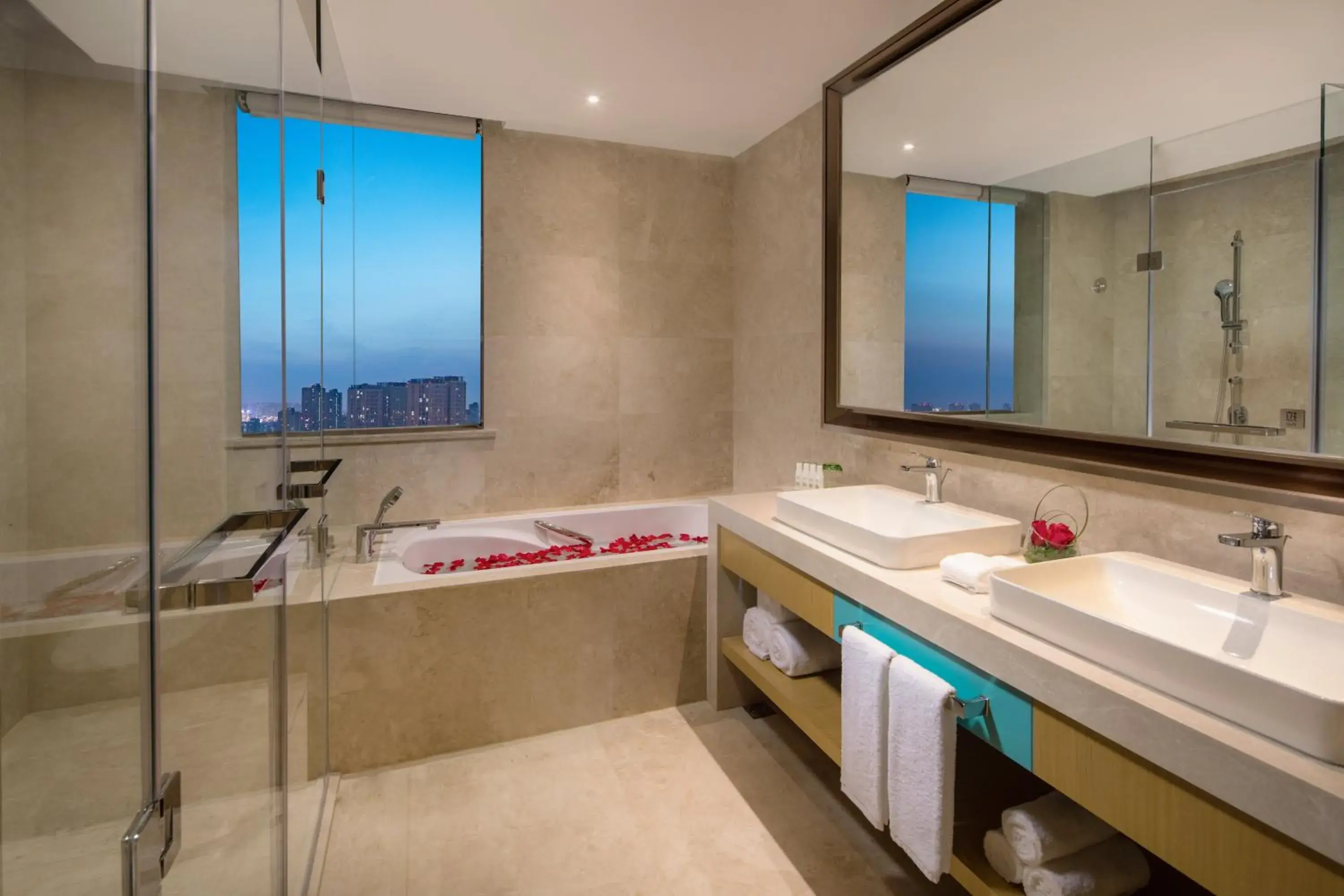 Bathroom in Holiday Inn Tianjin Xiqing, an IHG Hotel