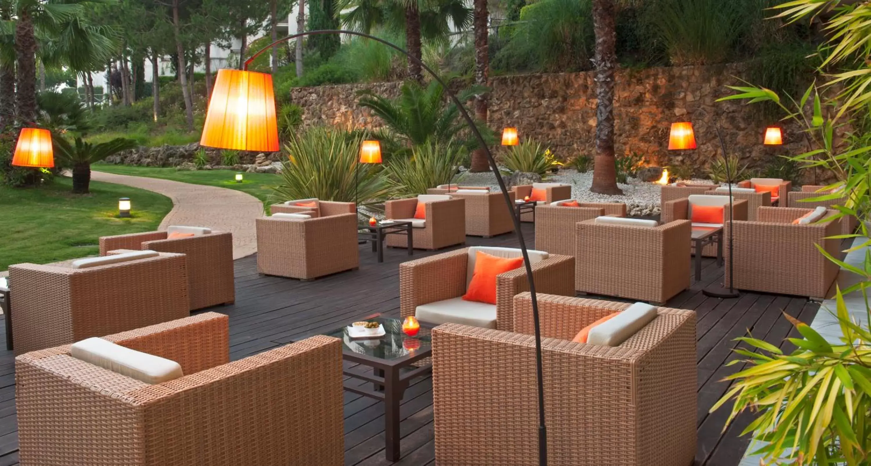 Lounge or bar in Precise Resort El Rompido-The Hotel