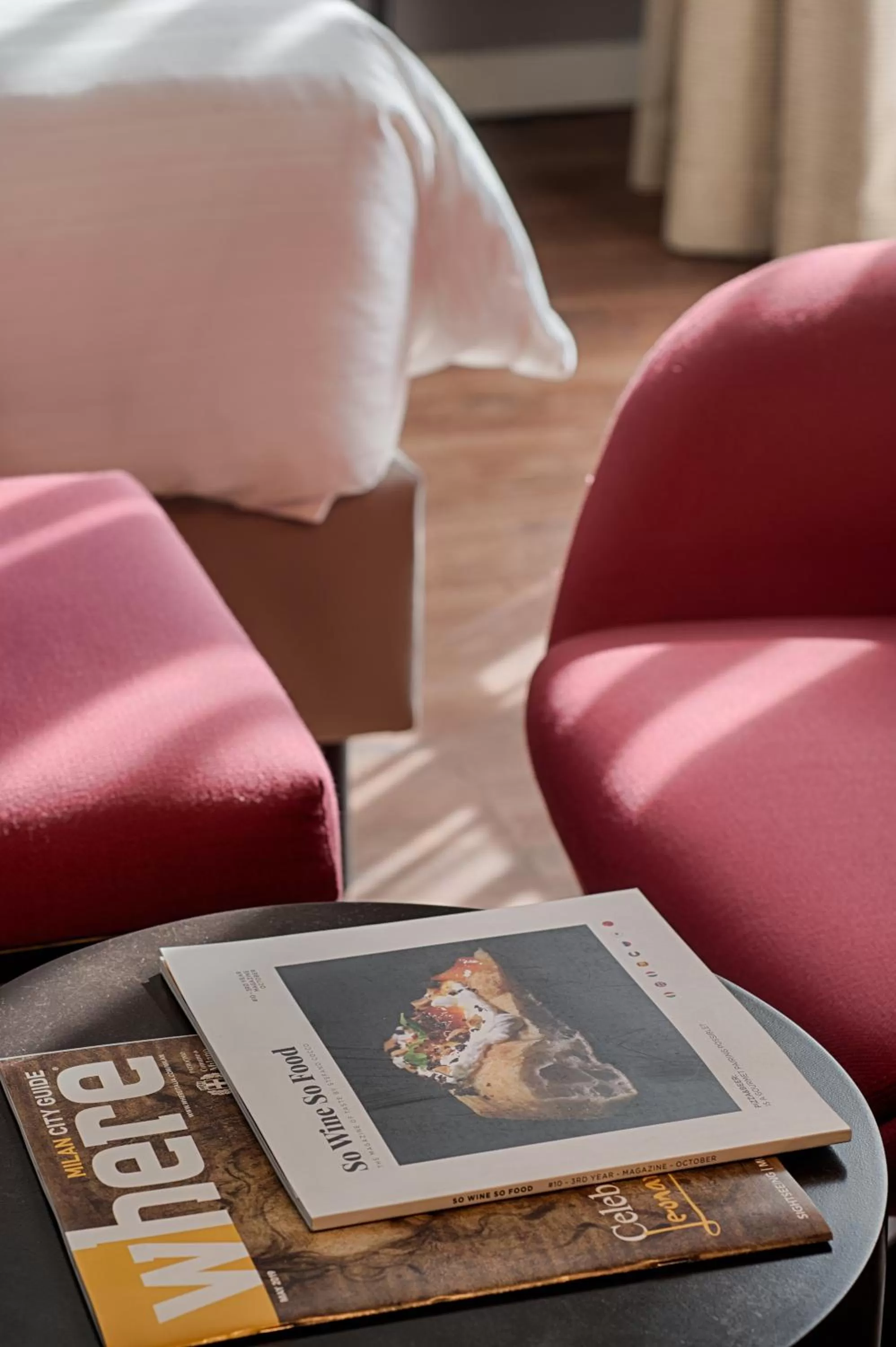 Decorative detail, Bed in Radisson Blu Hotel Milan