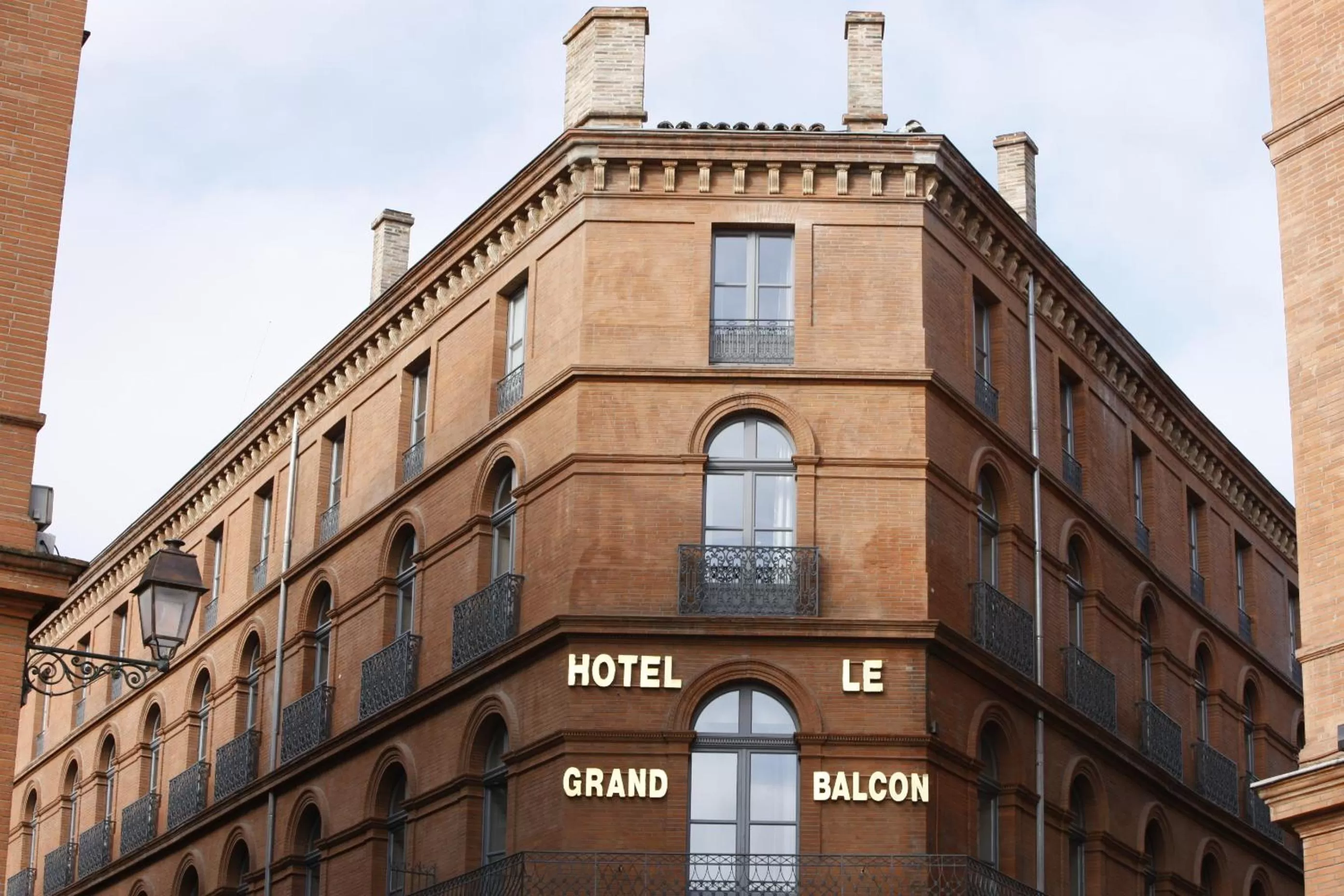Facade/entrance in Le Grand Balcon Hotel