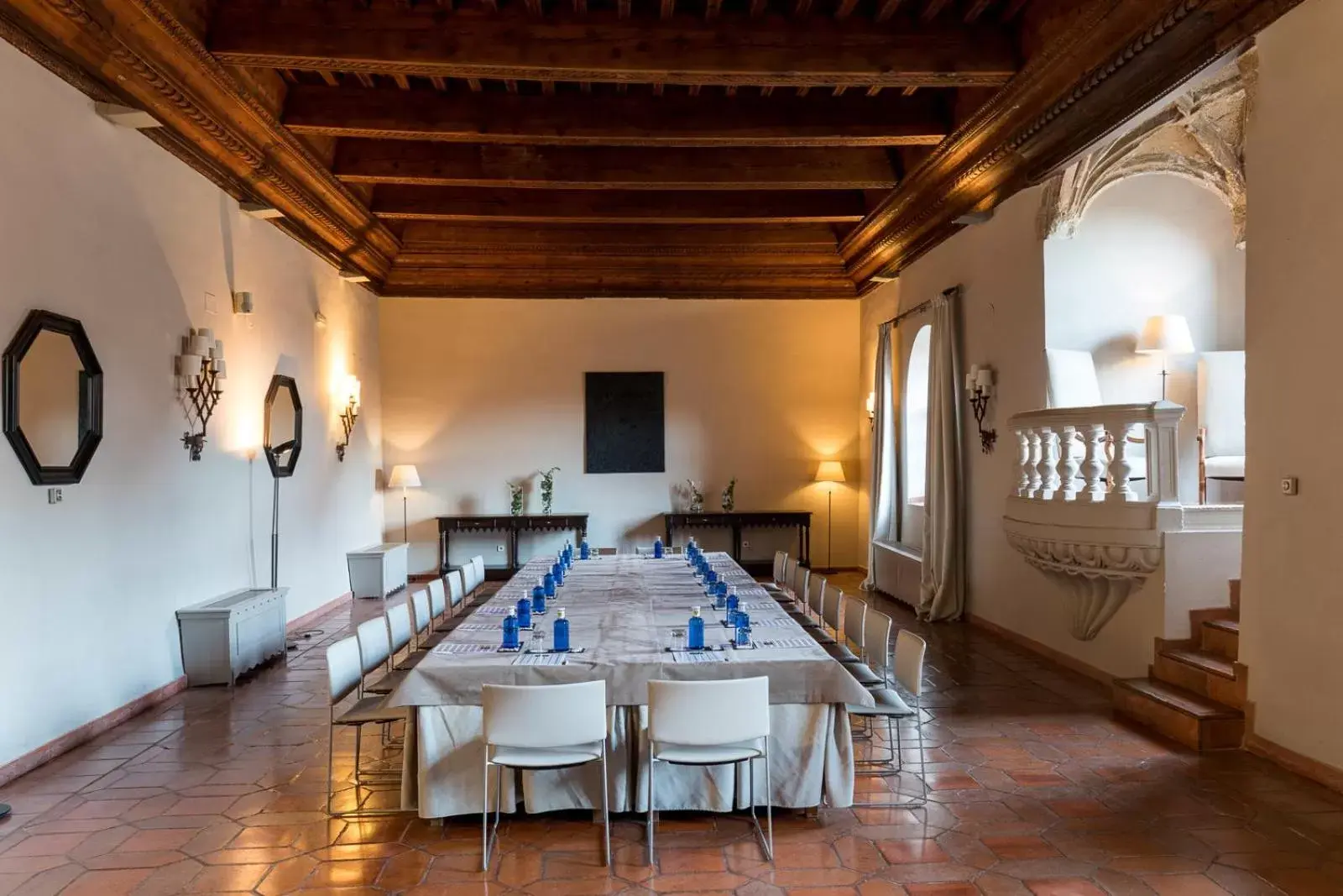 Business facilities in Parador de Cuenca