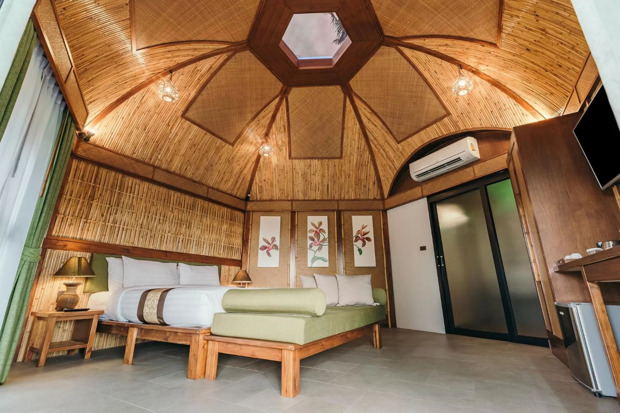 Bed in Aonang Fiore Resort