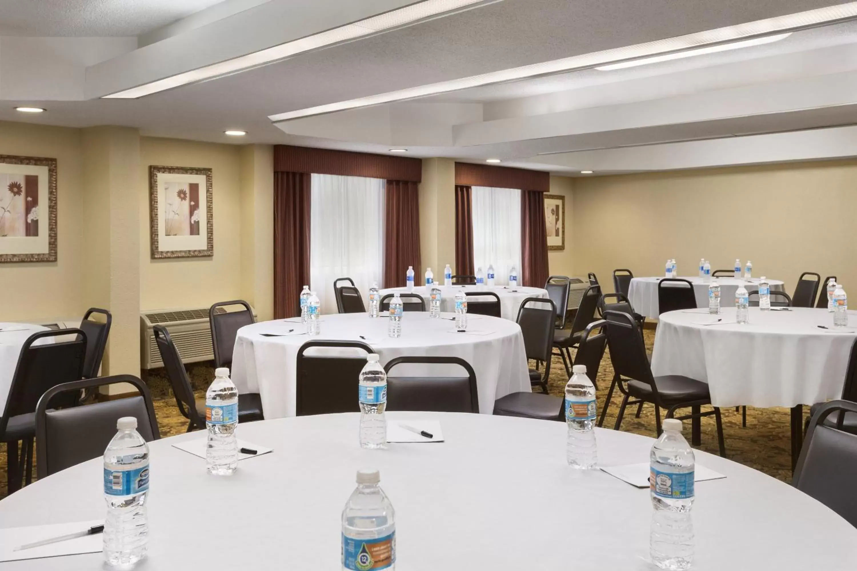 Banquet/Function facilities in Country Inn & Suites by Radisson, Atlanta Airport South, GA