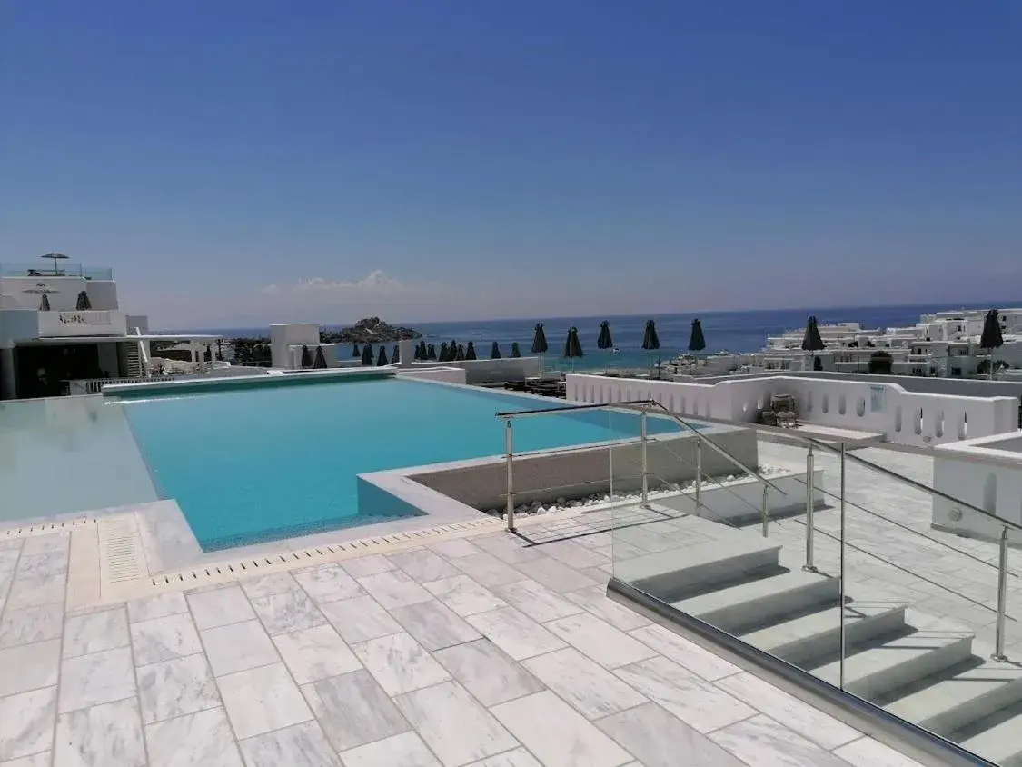 Swimming Pool in The George Hotel Mykonos