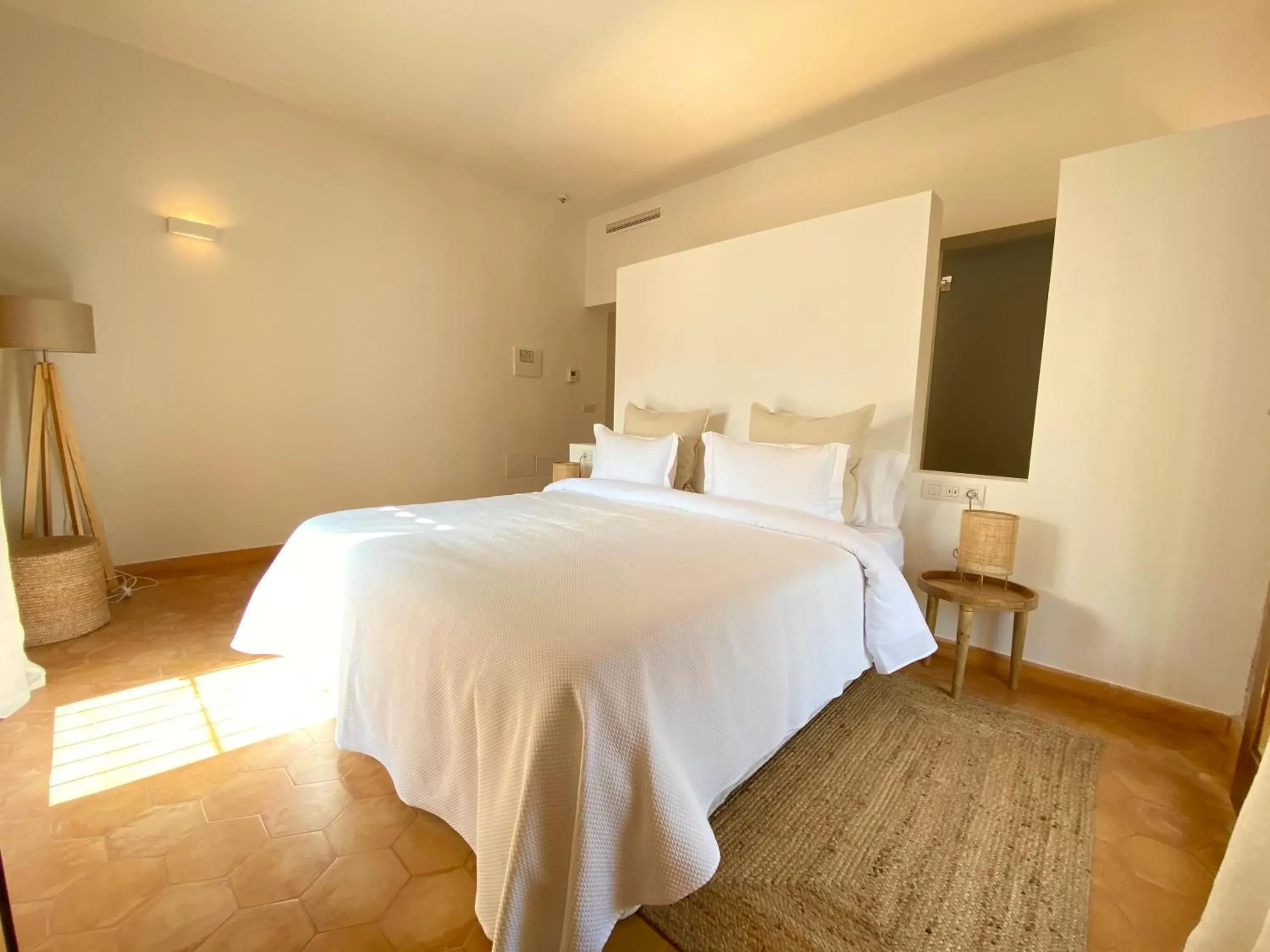 Superior Double Room - single occupancy in Hotel Boutique Can Pocovi Superior Double Room - single occupancy in Hotel Boutique Can Pocovi