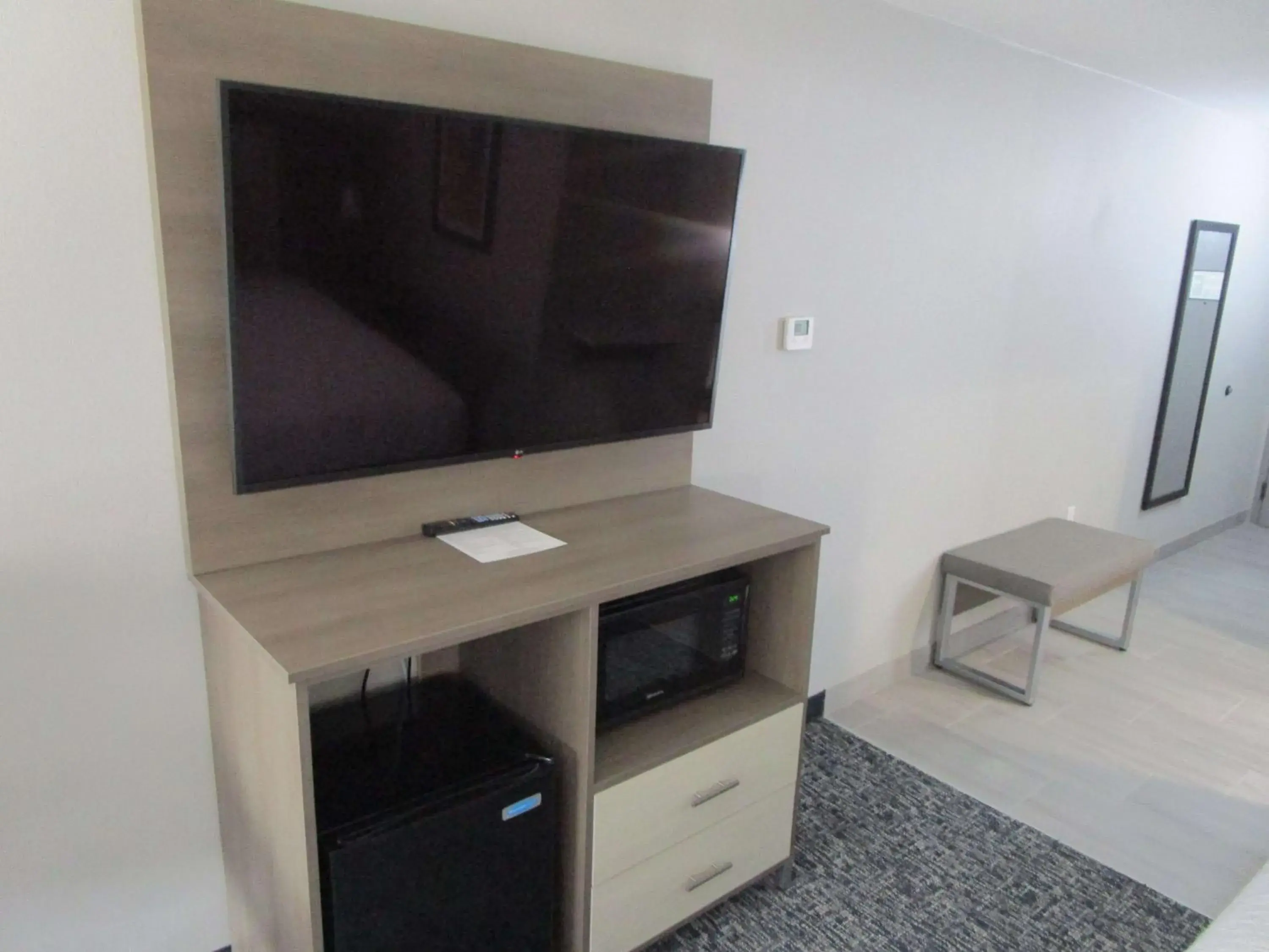 Bedroom in Best Western Plus Oklahoma City Northwest Inn & Suites Bedroom in Best Western Plus Oklahoma City Northwest Inn & Suites