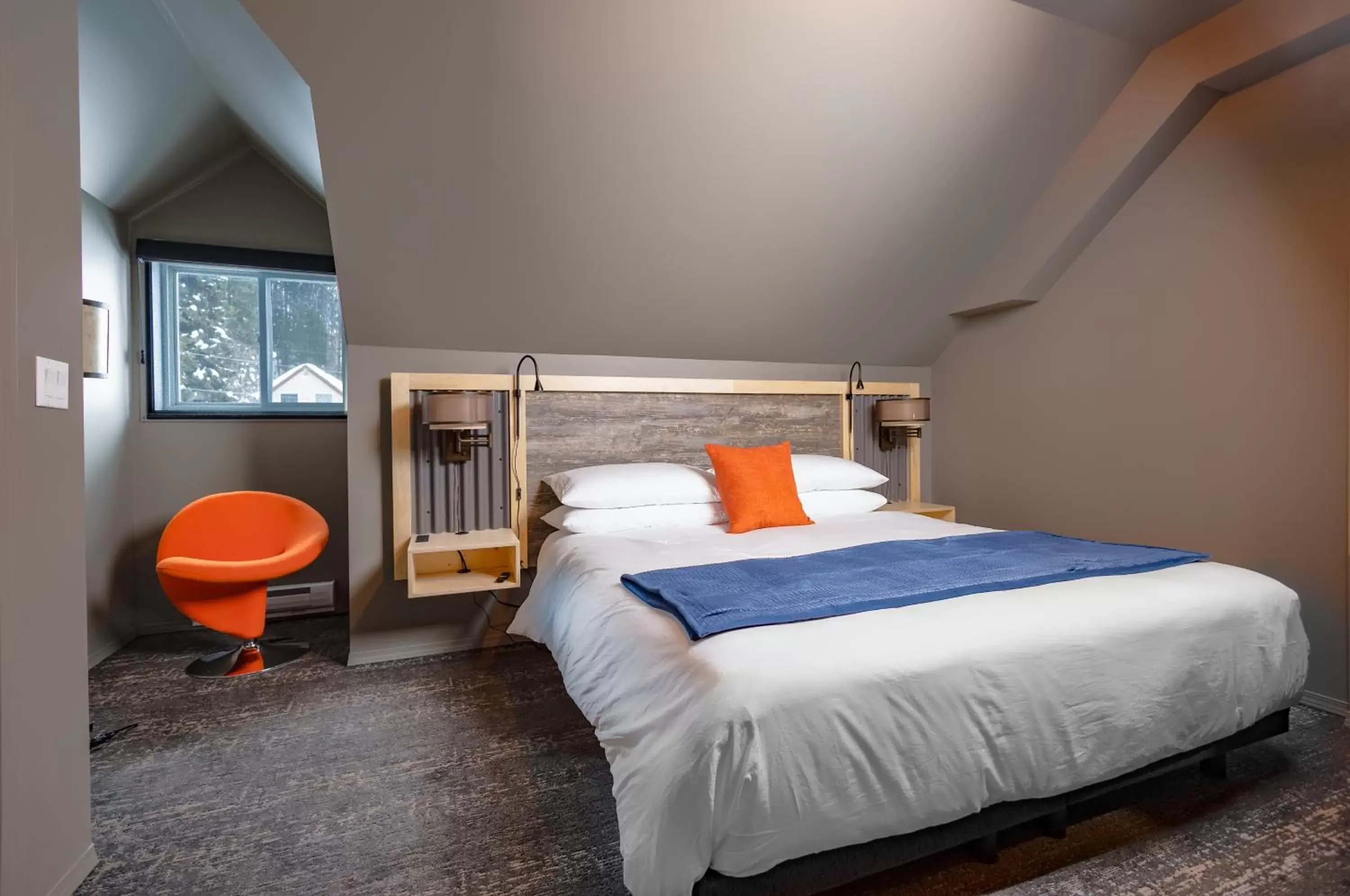 Bedroom, Bed in The Larix Hotel