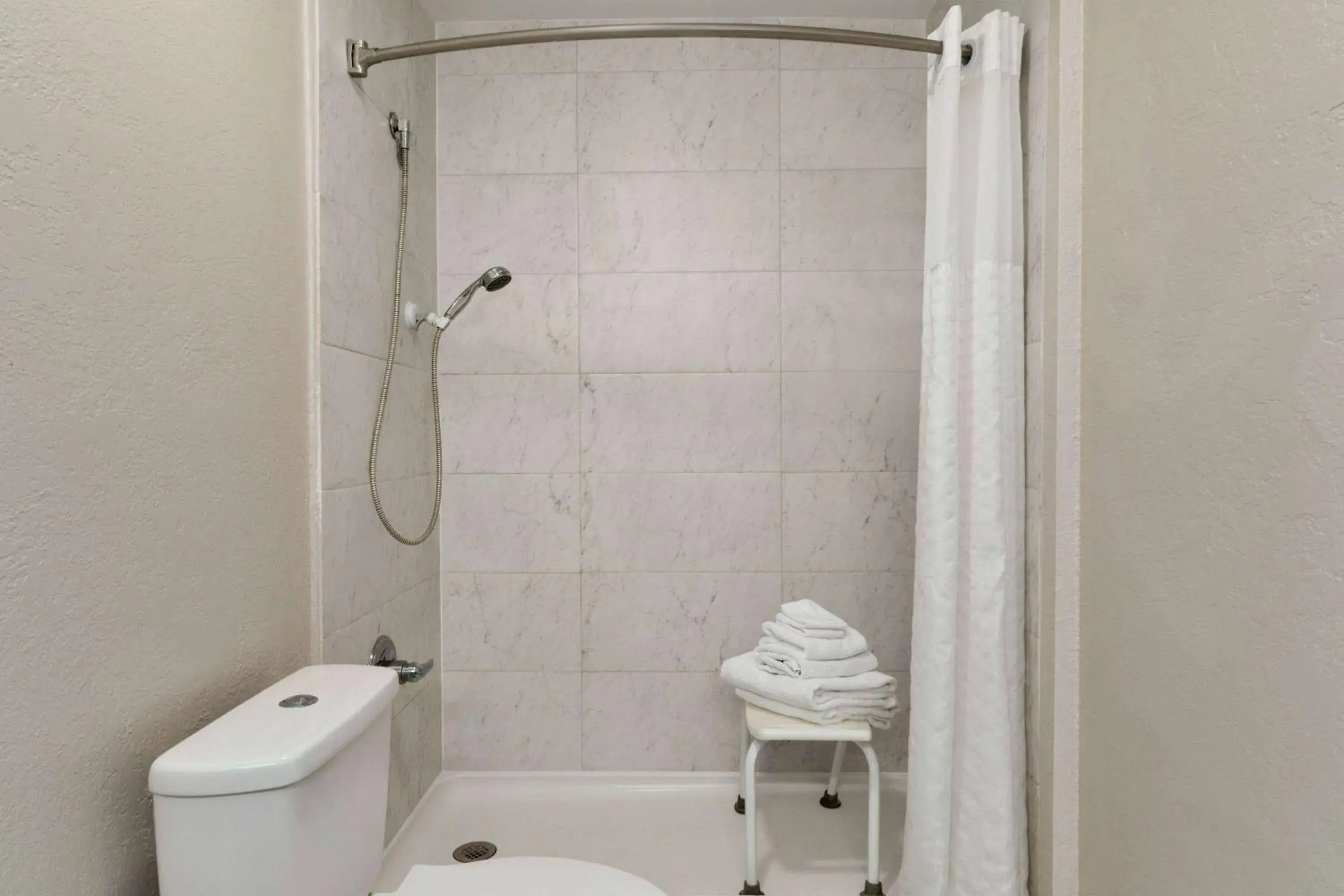 Shower, Bathroom in Days Inn by Wyndham Dillon