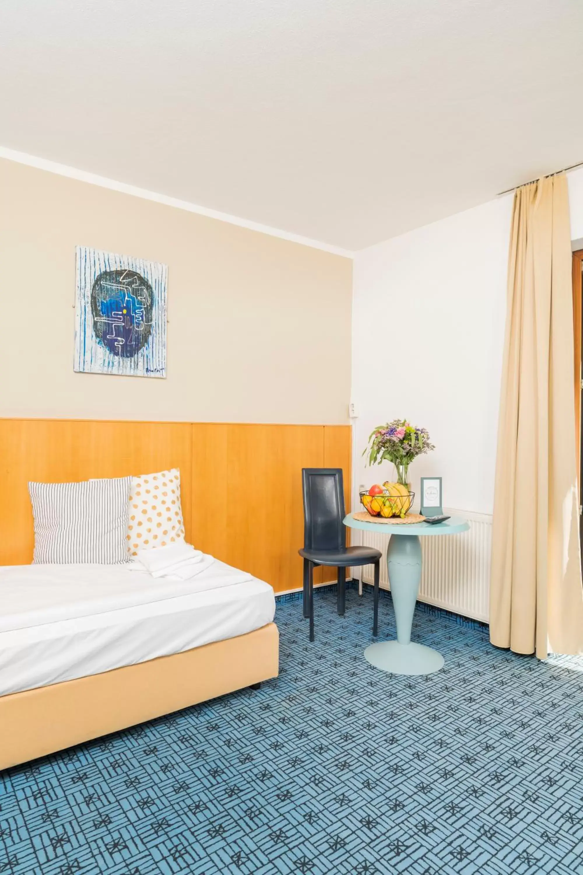 Bedroom, Seating Area in Art Hotel Vienna