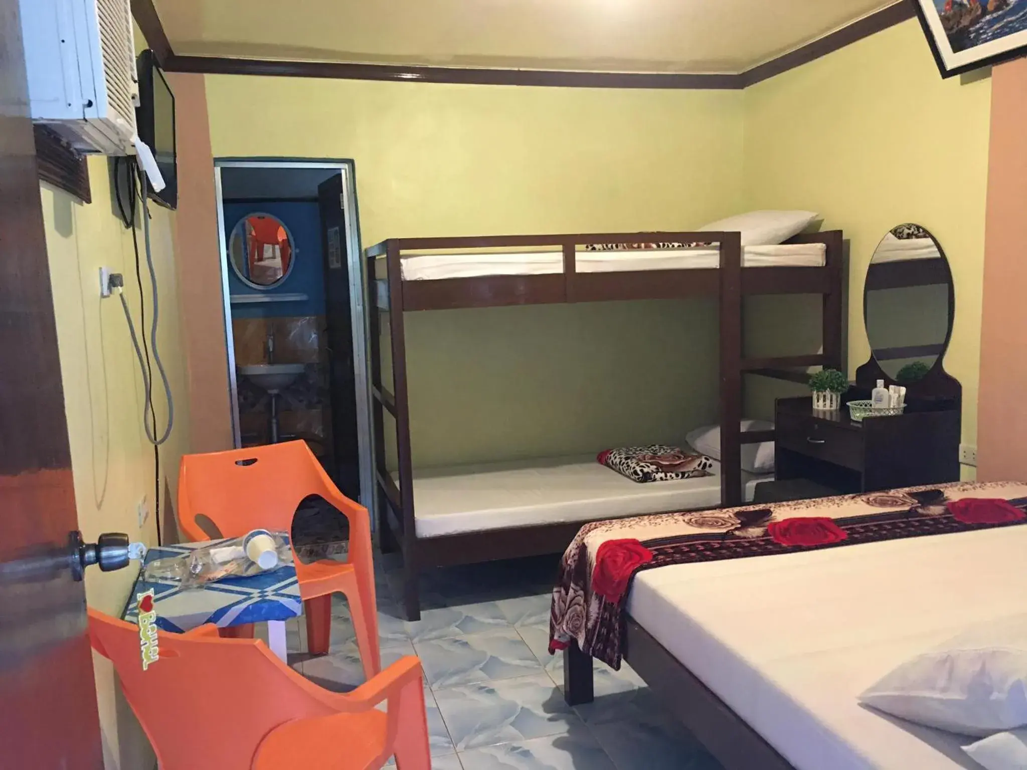 Bunk Bed in Bohol Sea Breeze Cottages and Resort