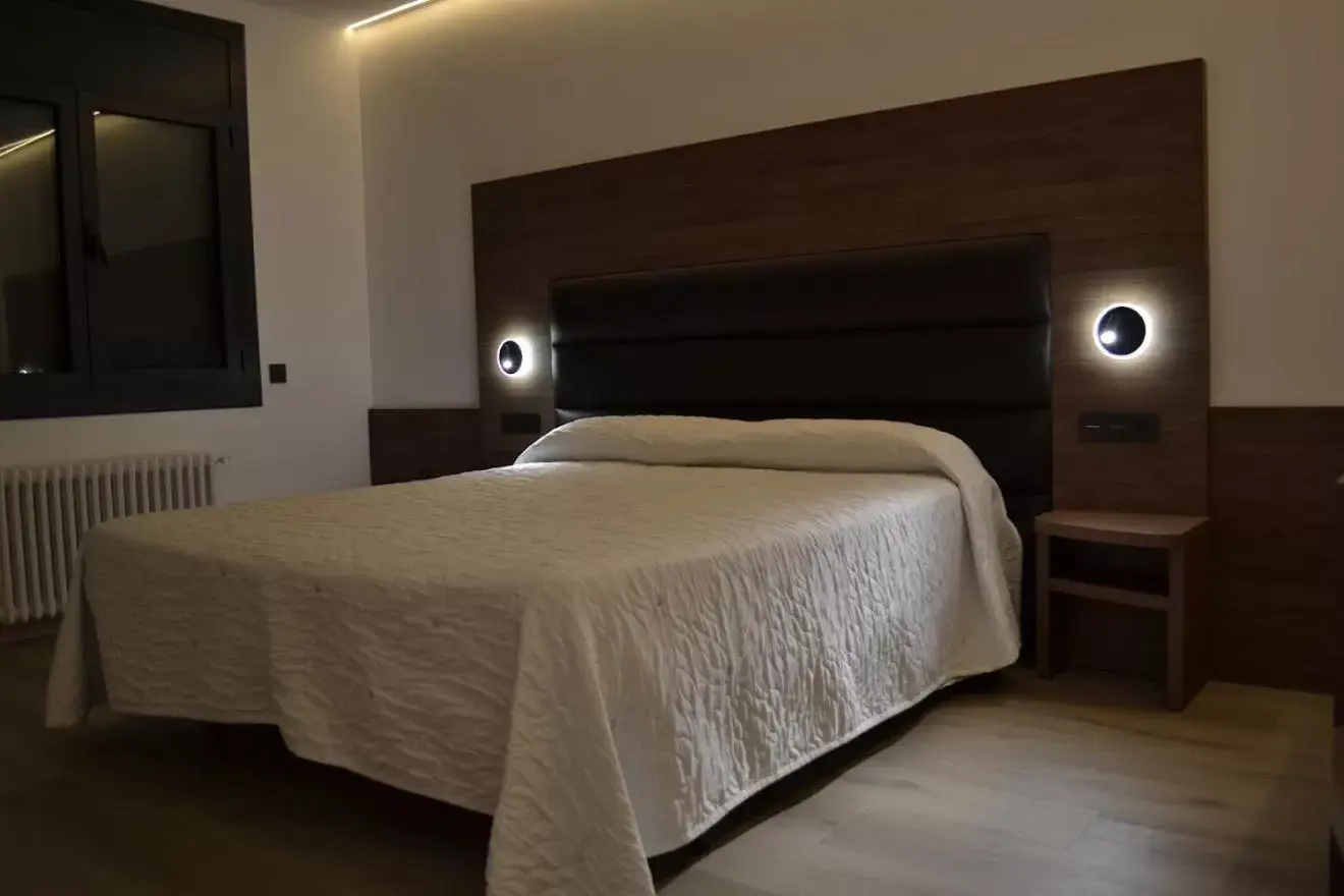 Bedroom, Bed in Hotel Gran Sol