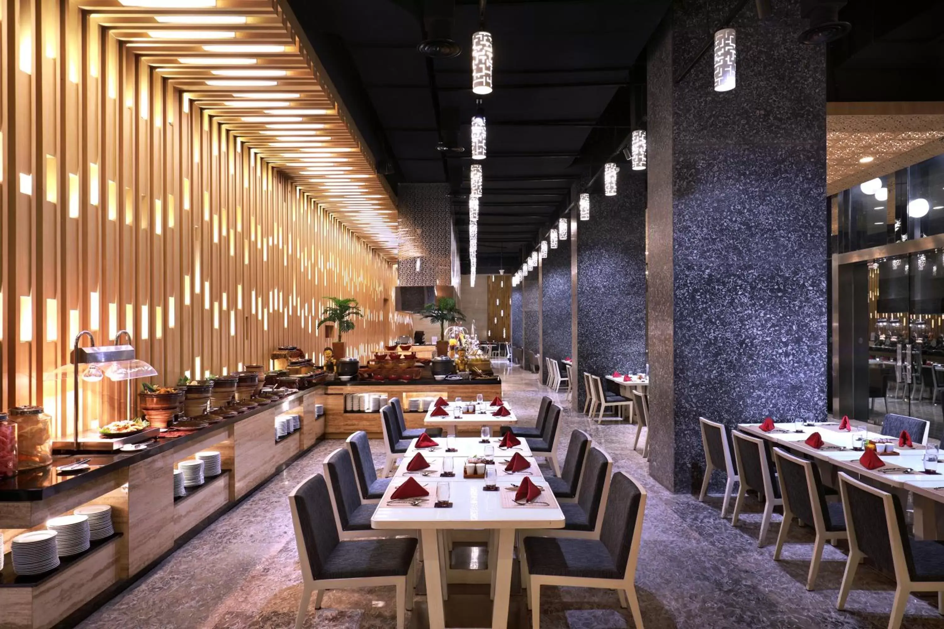 Restaurant/places to eat in Grand Mercure Jakarta Kemayoran Restaurant/places to eat in Grand Mercure Jakarta Kemayoran