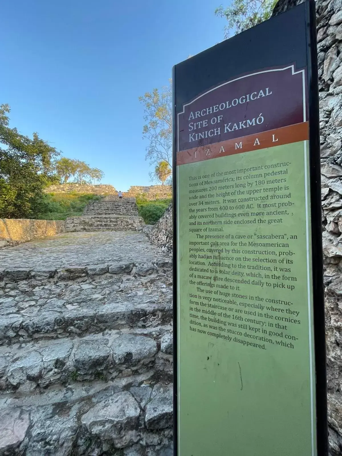 Nearby landmark in Buenosdías Izamal