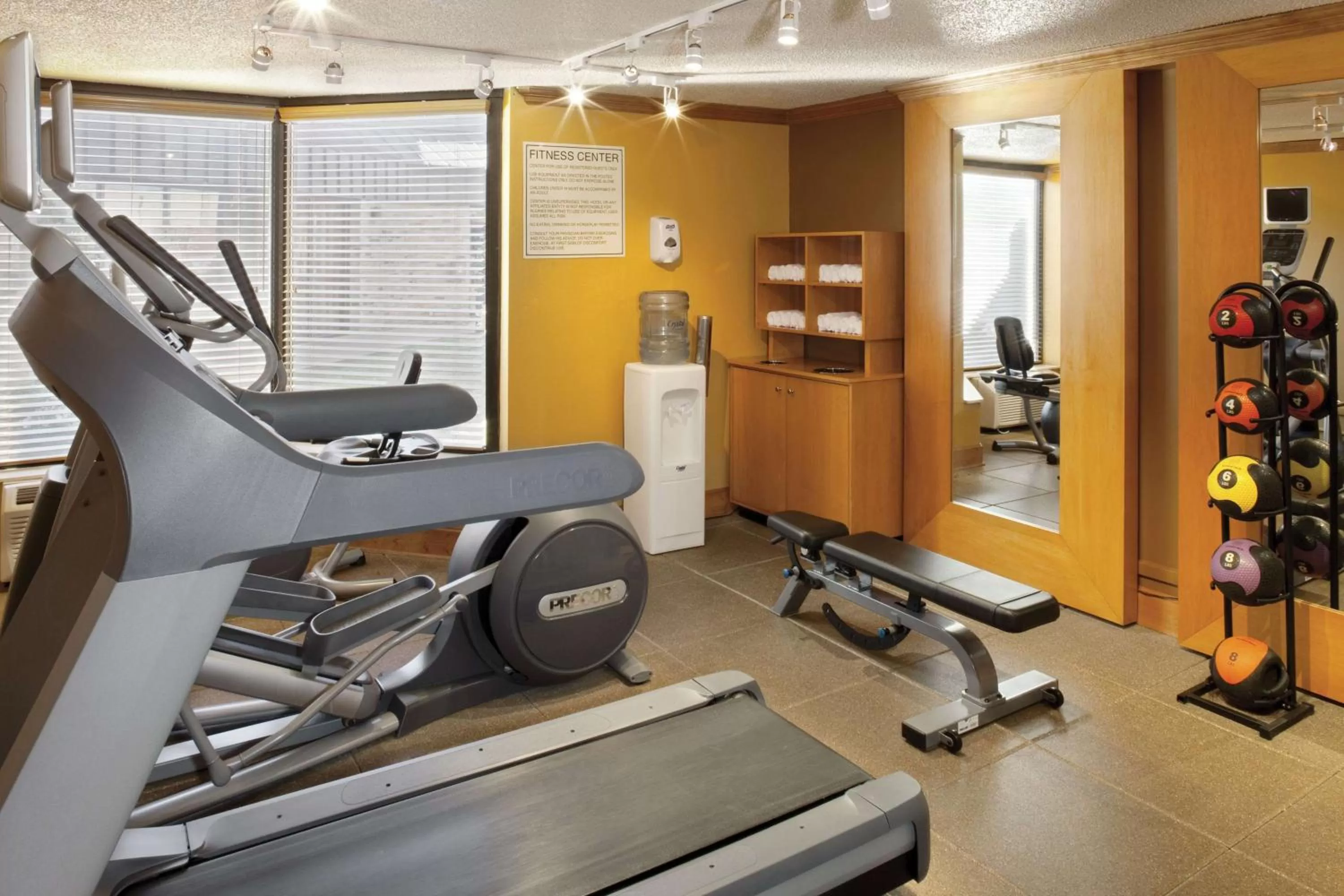 Fitness centre/facilities in DoubleTree by Hilton Murfreesboro