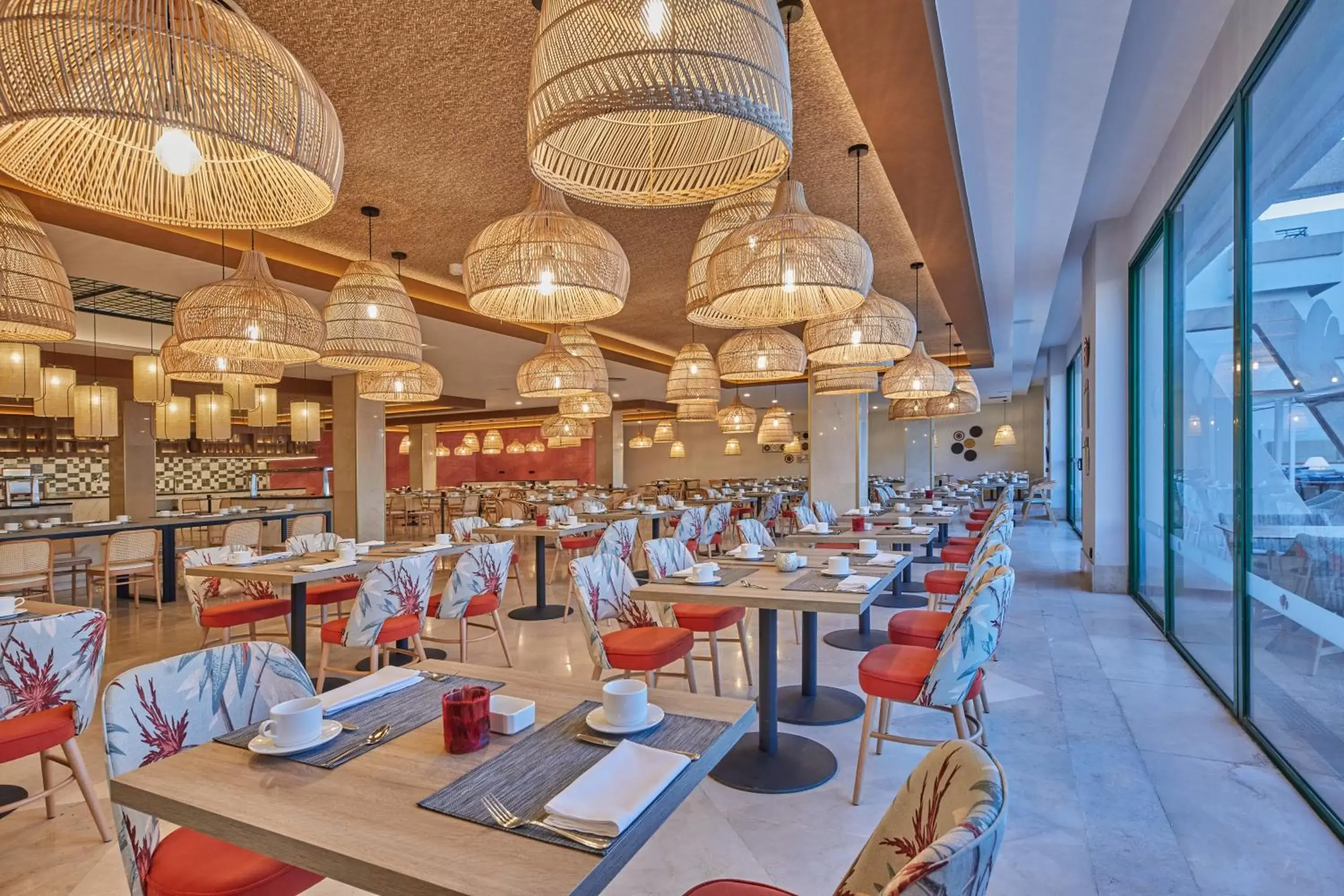 Restaurant/Places to Eat in Dreams Lanzarote Playa Dorada Resort & Spa