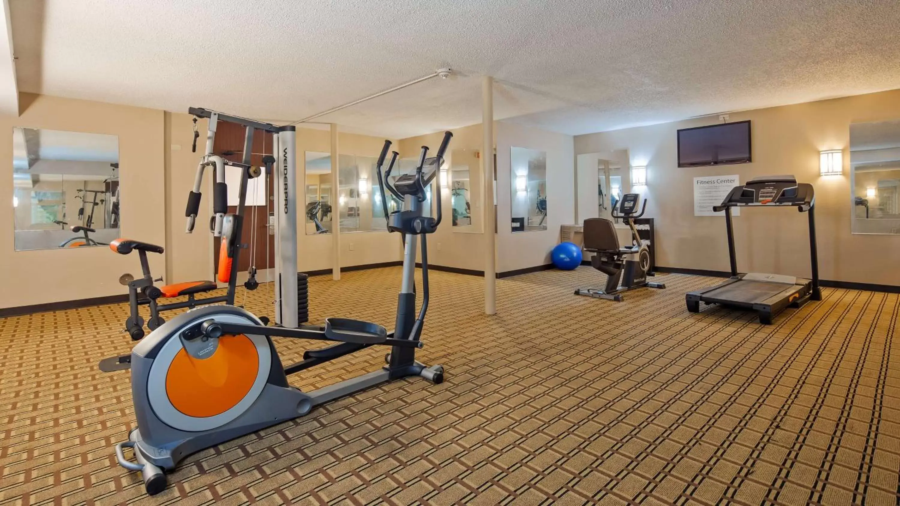 Fitness centre/facilities, Fitness Center/Facilities in SureStay Plus Hotel by Best Western Lubbock Medical Center