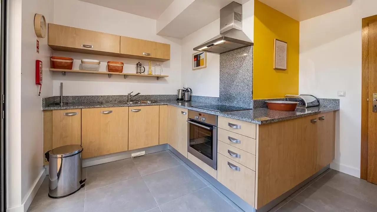 Kitchen/Kitchenette in Estrela da Luz Resort