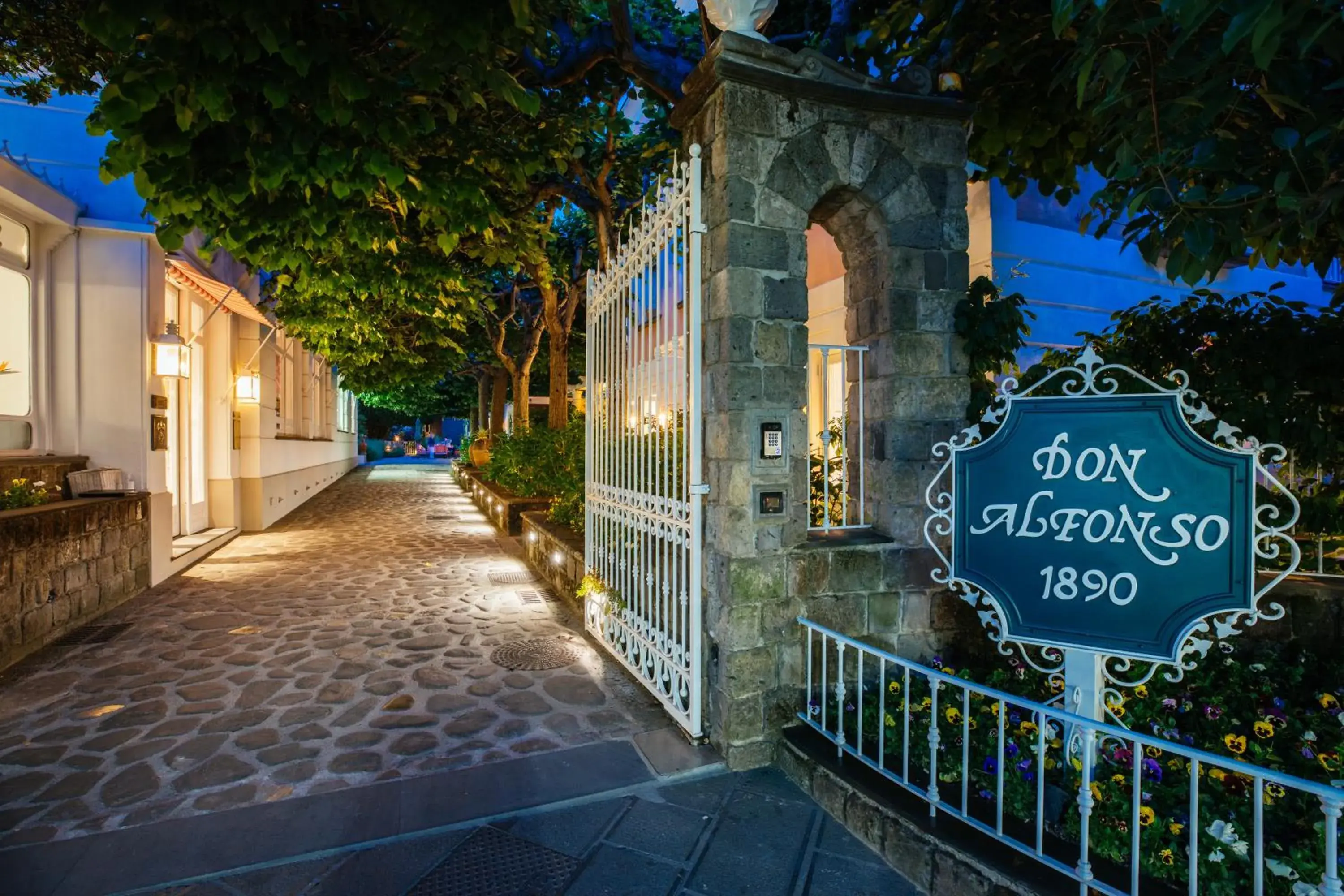 Property building in Boutique Hotel Don Alfonso 1890