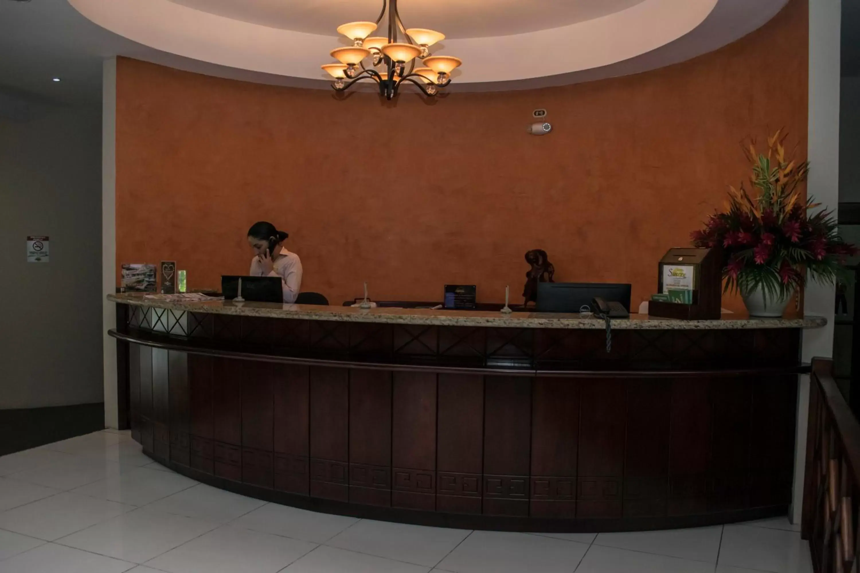 Lobby or reception, Lobby/Reception in Hotel Suerre