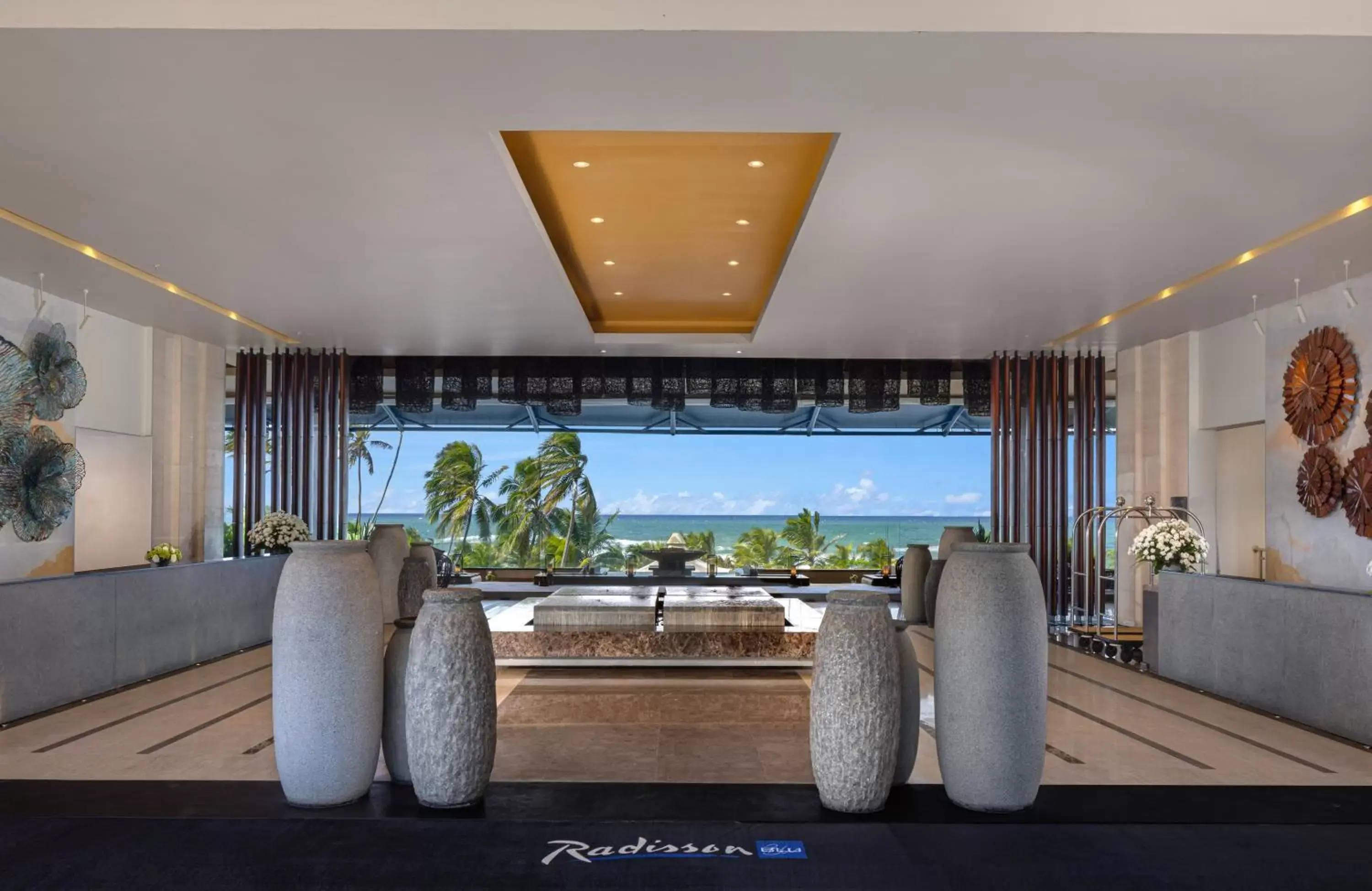 Lobby or reception in Radisson Blu Resort Galle