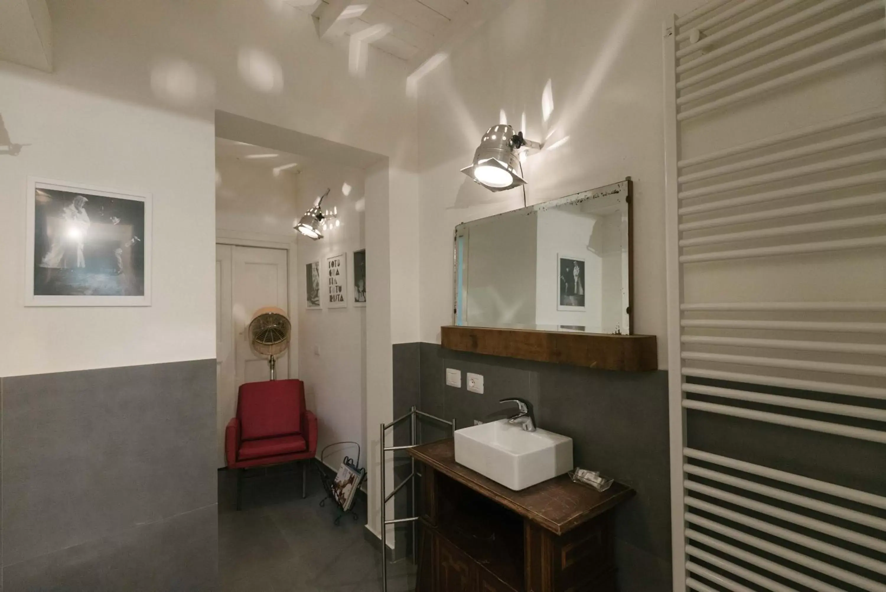 Bathroom in Il Fonticolo Room & Breakfast