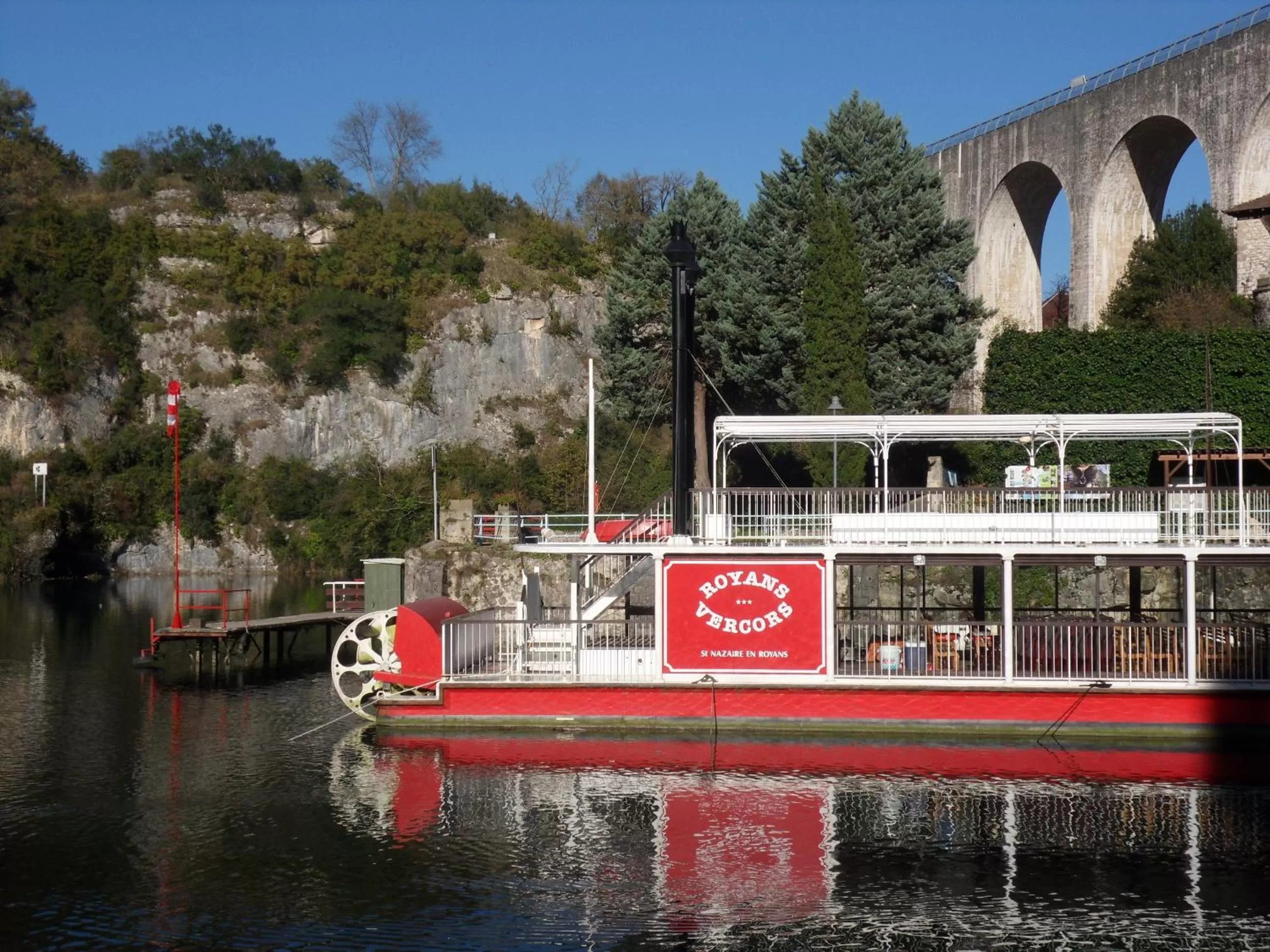 Entertainment in L'Estapade des Tourelons