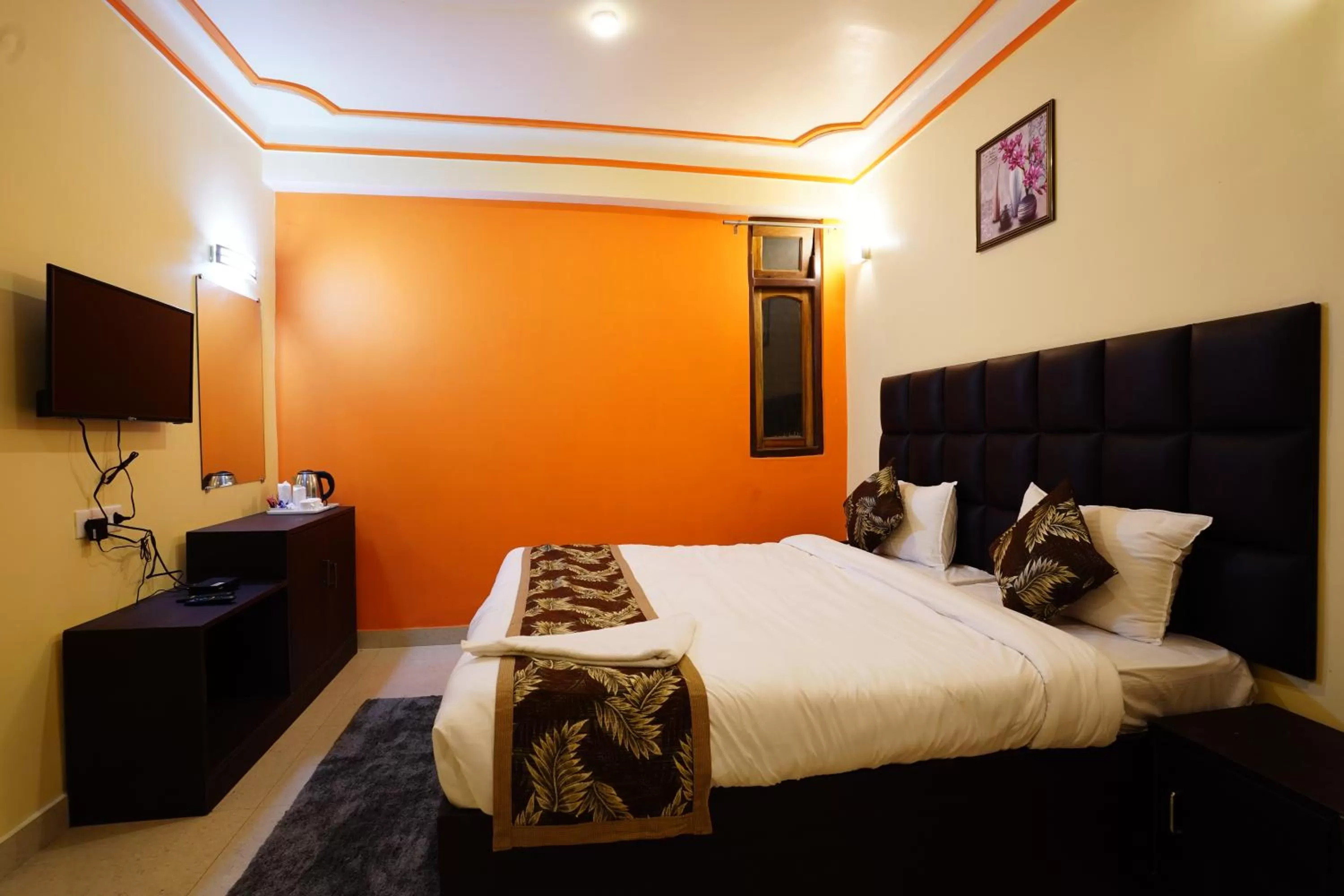TV and multimedia, Bed in Hotel White Lotus Gangtok