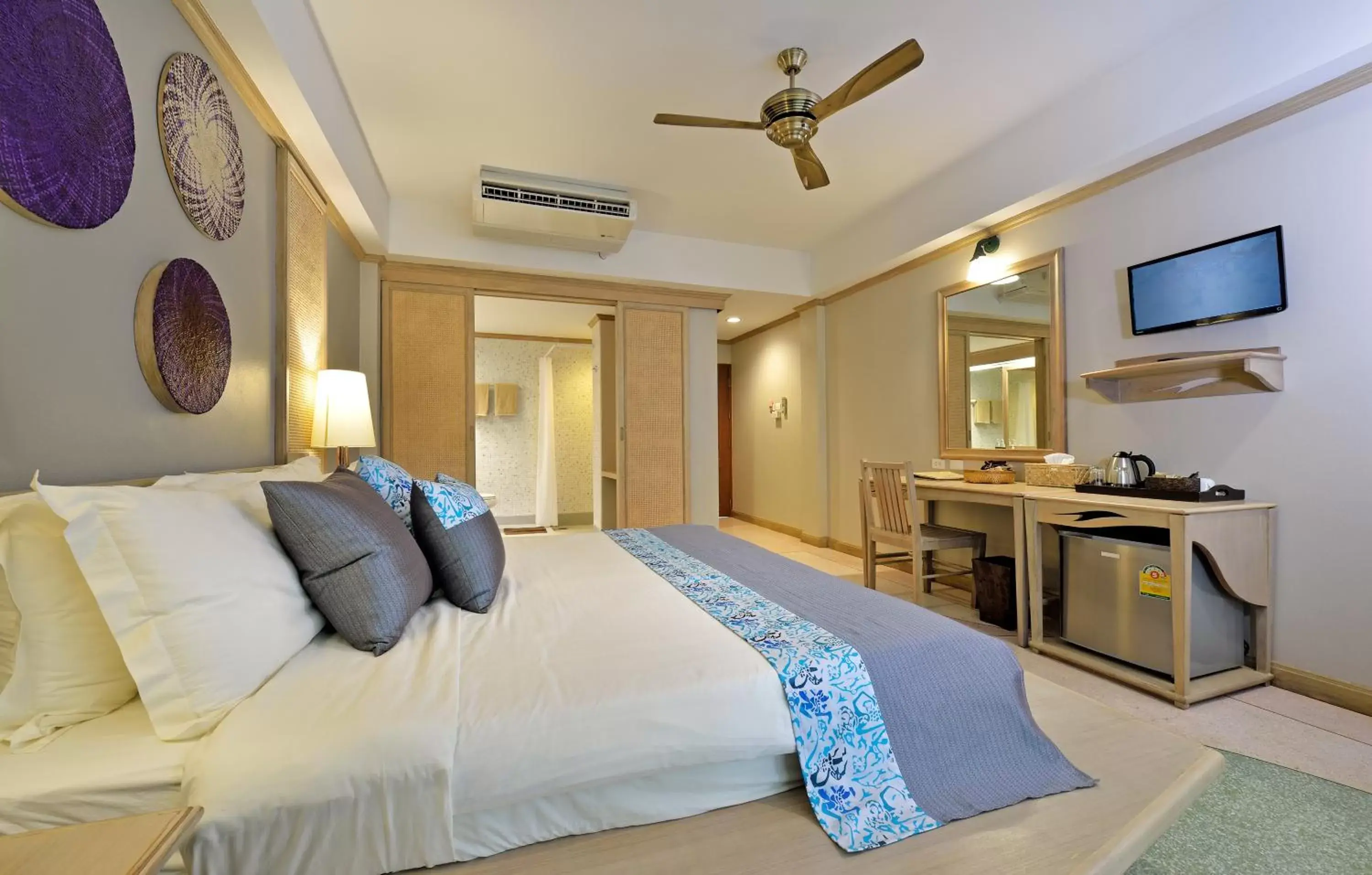 Photo of the whole room, Bed in Pakasai Resort - SHA Extra plus
