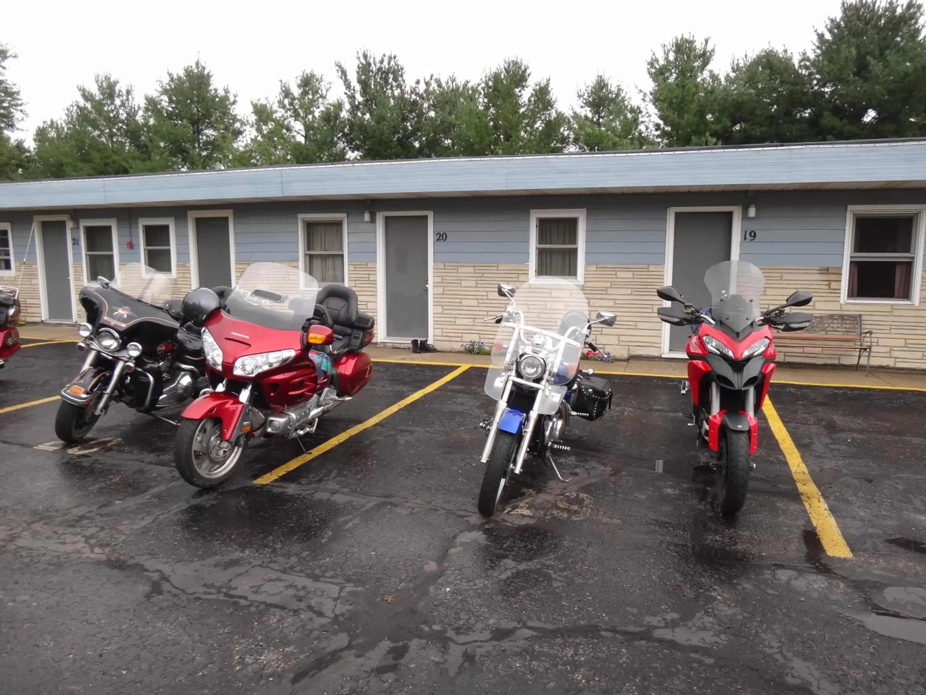 Children in Pine Ridge Motel