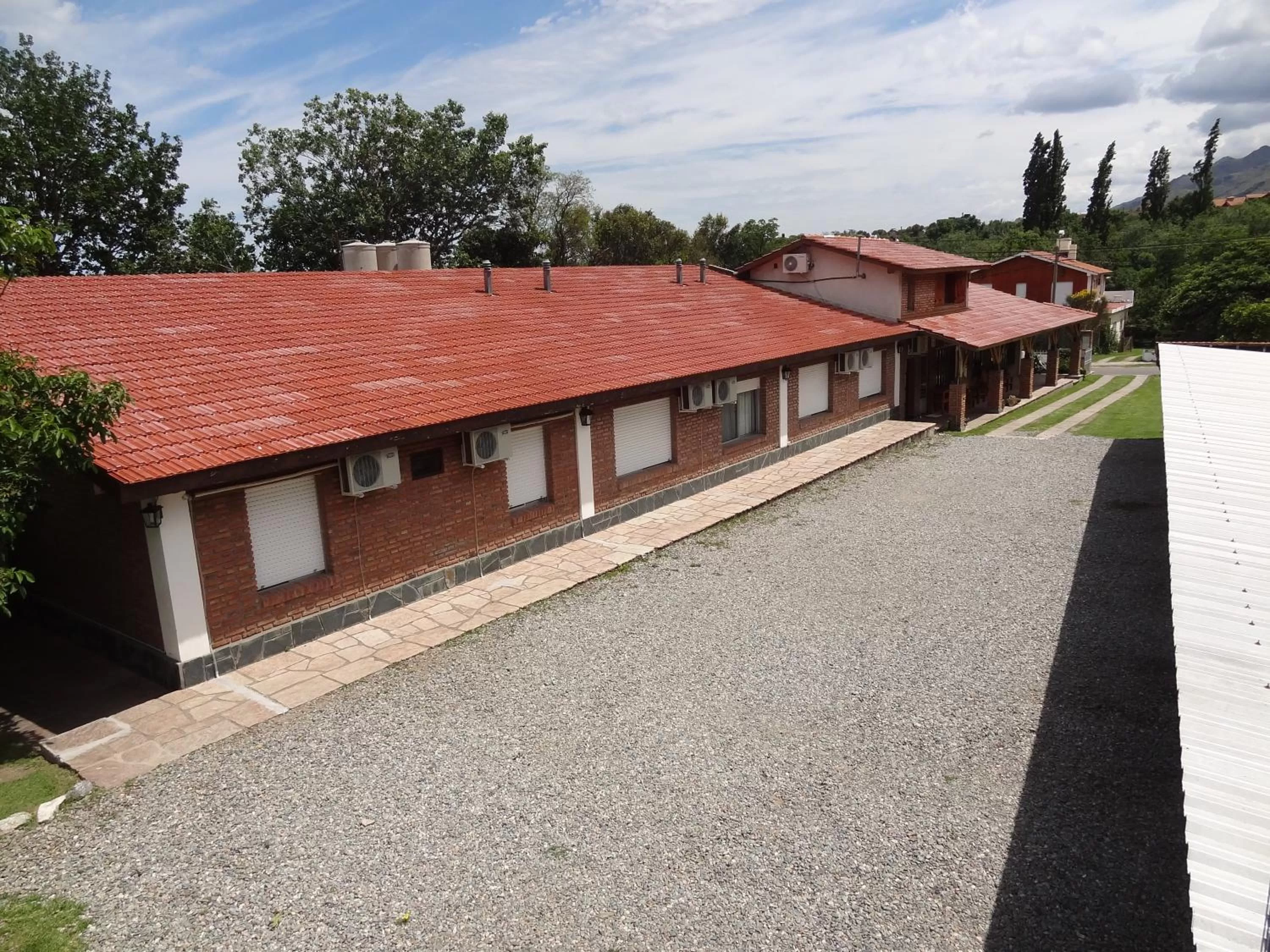 Property building in Hostería Lida
