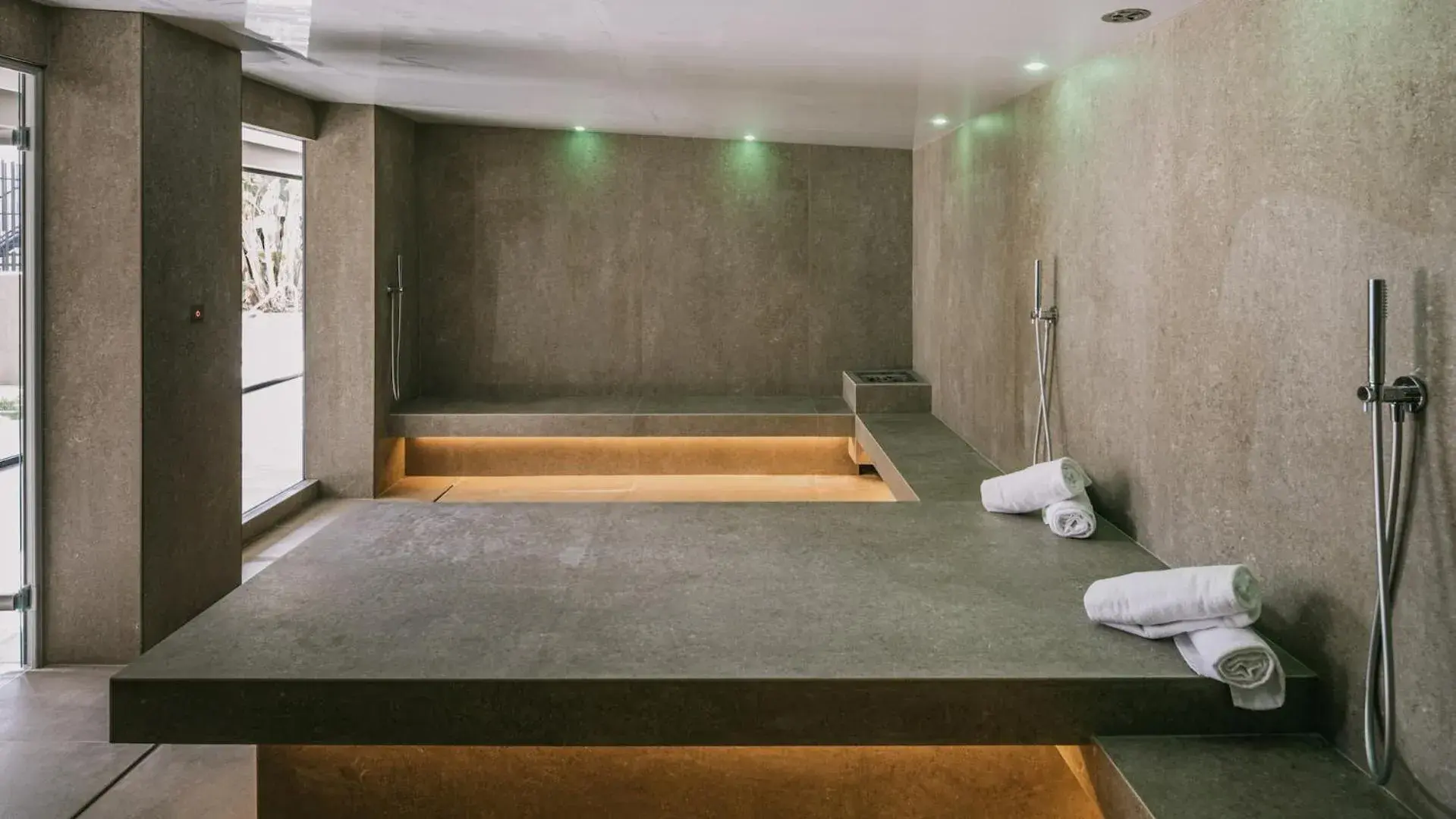 Spa and wellness centre/facilities in Club Torre Del Barone