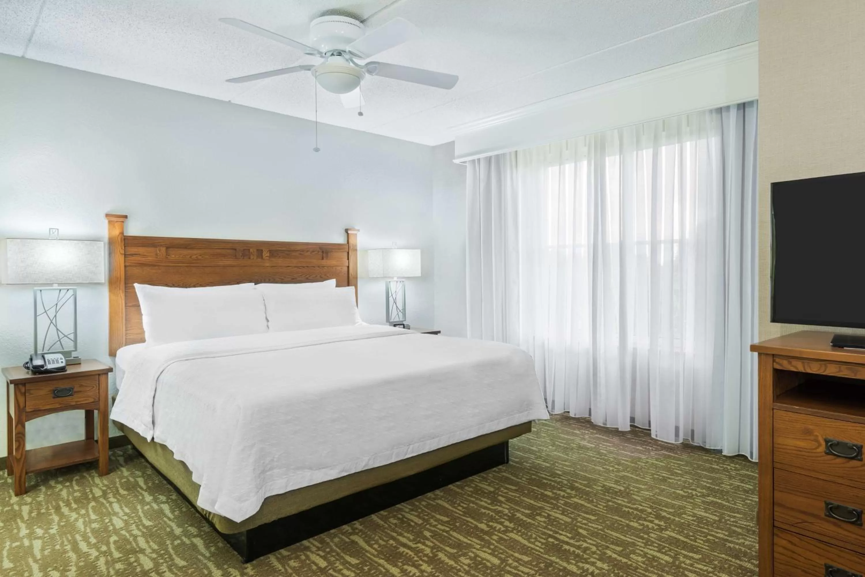 Bedroom, Bed in Homewood Suites by Hilton Buffalo-Amherst