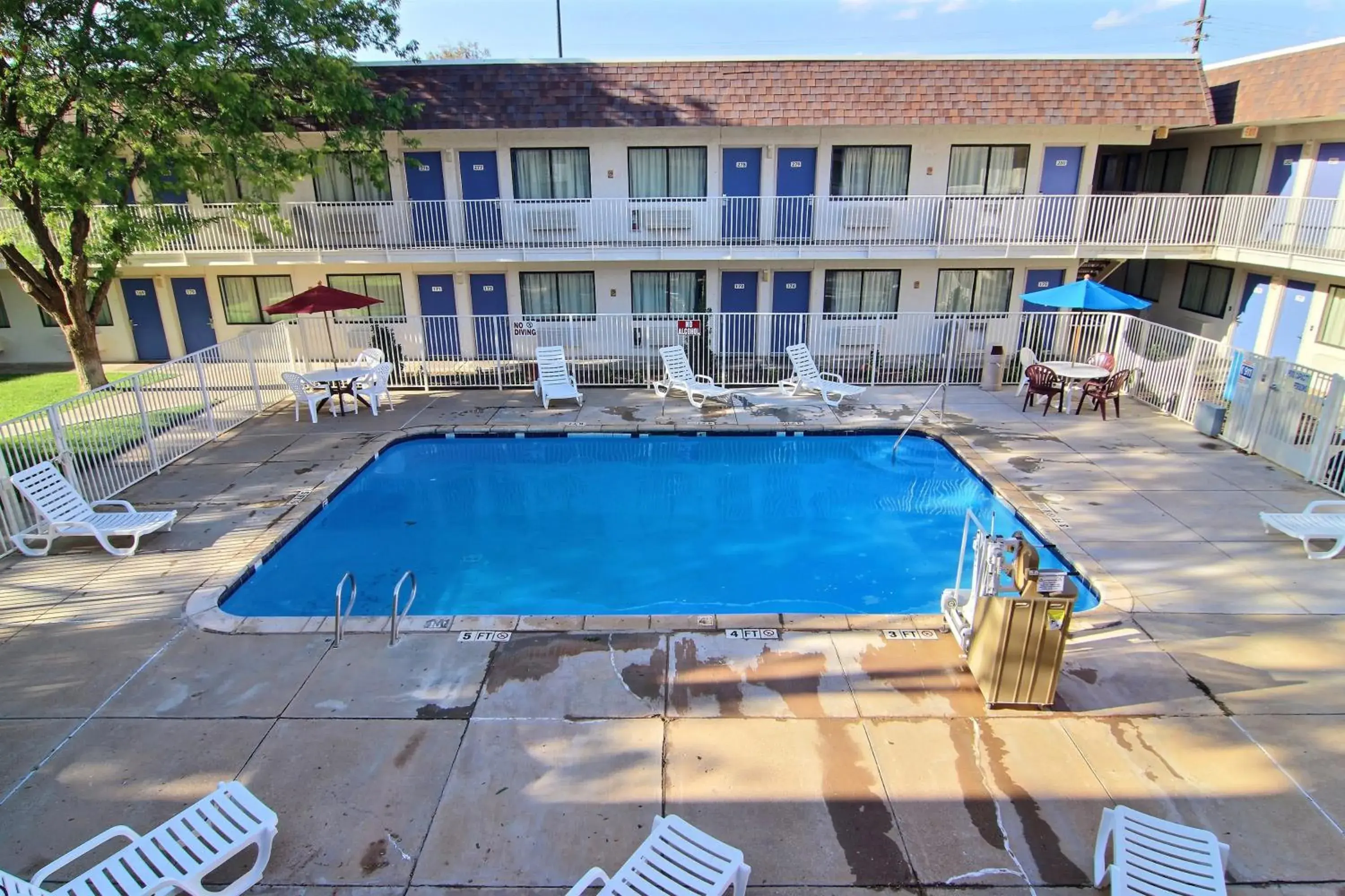 Property building, Pool View in Motel 6-Lubbock, TX