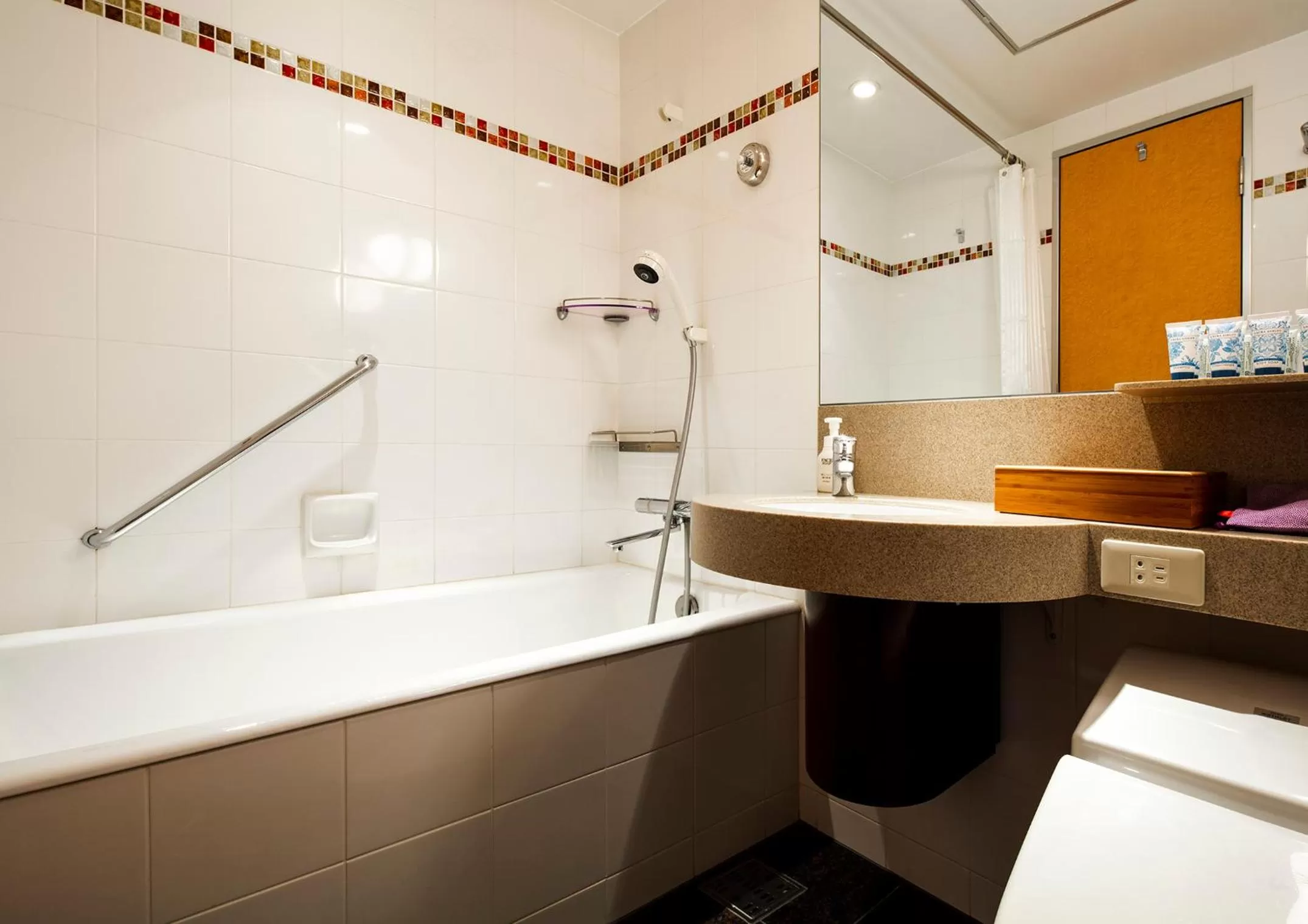 Bathroom in RIHGA Royal Hotel Kyoto