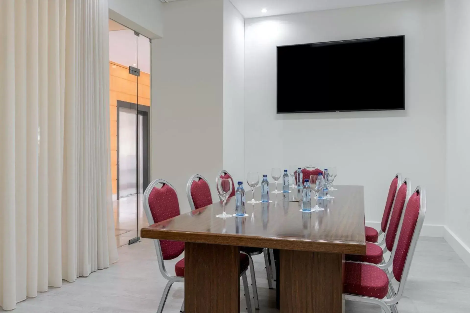Meeting/conference room in Sao Miguel Park Hotel