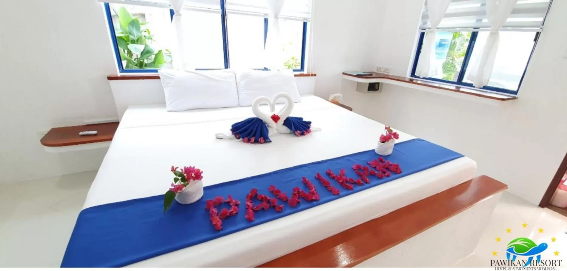 Bed in Pawikan Boutique Hotel