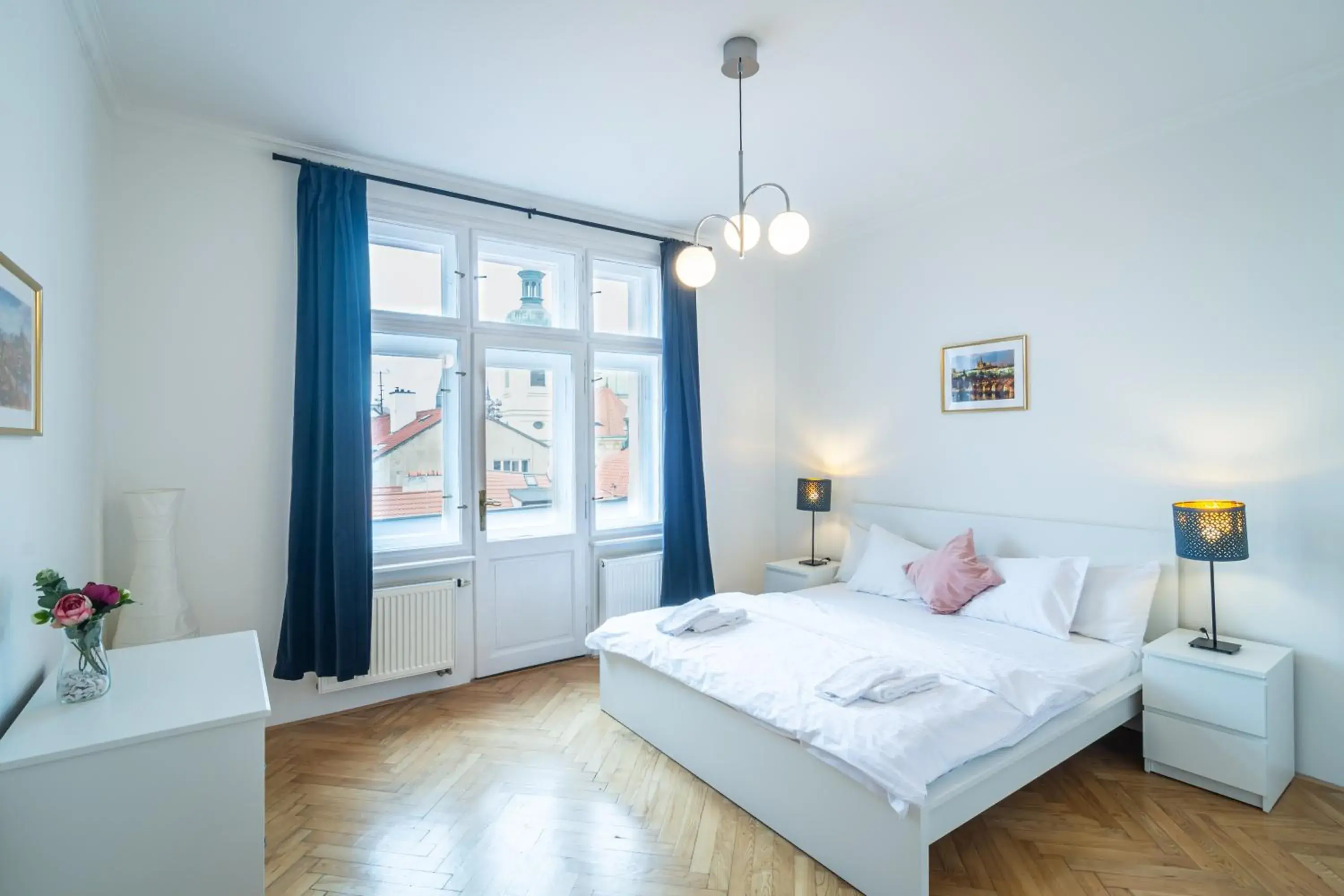 Bedroom, Bed in Royal Road Residence