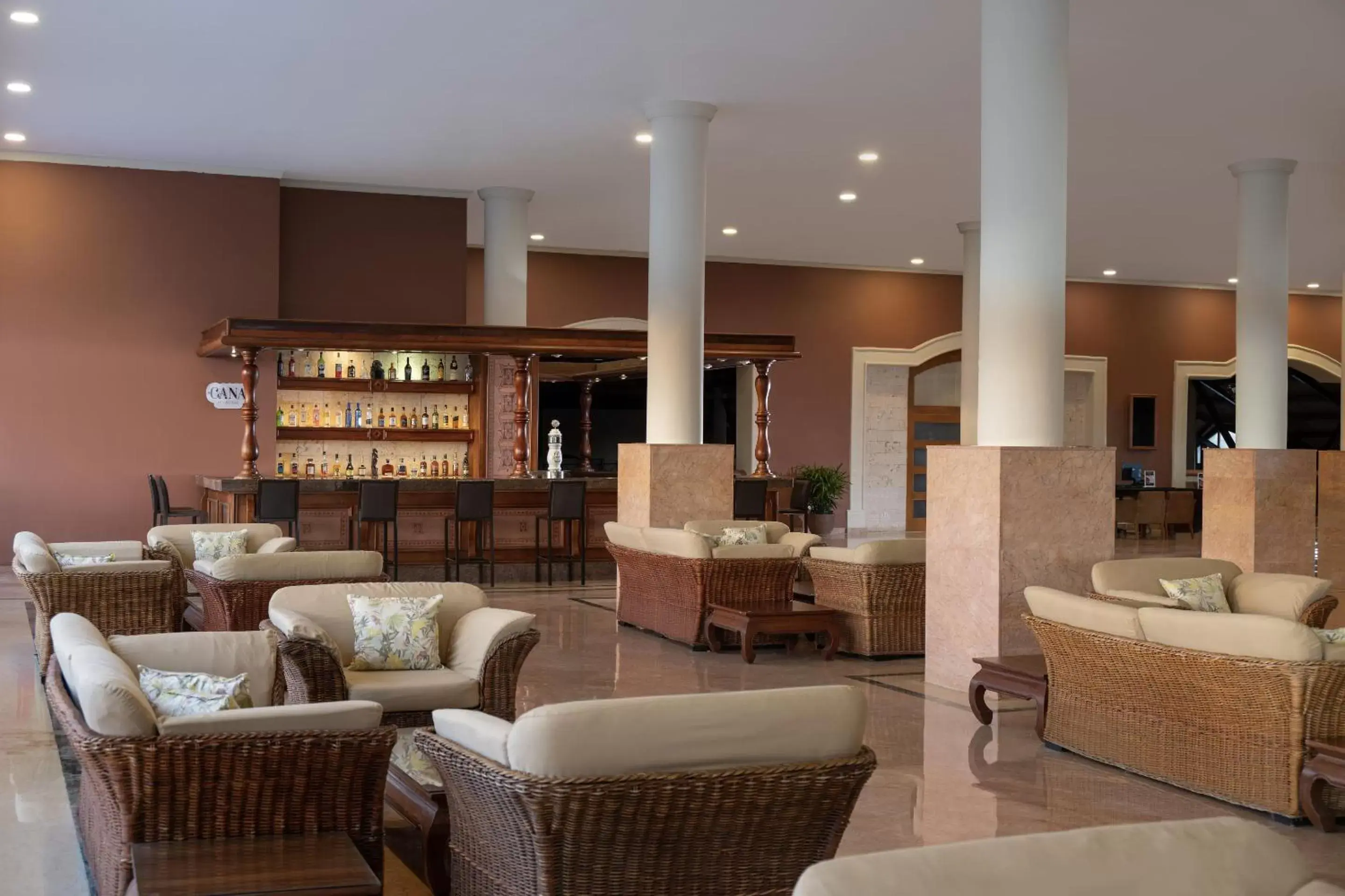 Lounge or bar, Lounge/Bar in Jewel Punta Cana All-Inclusive Resort