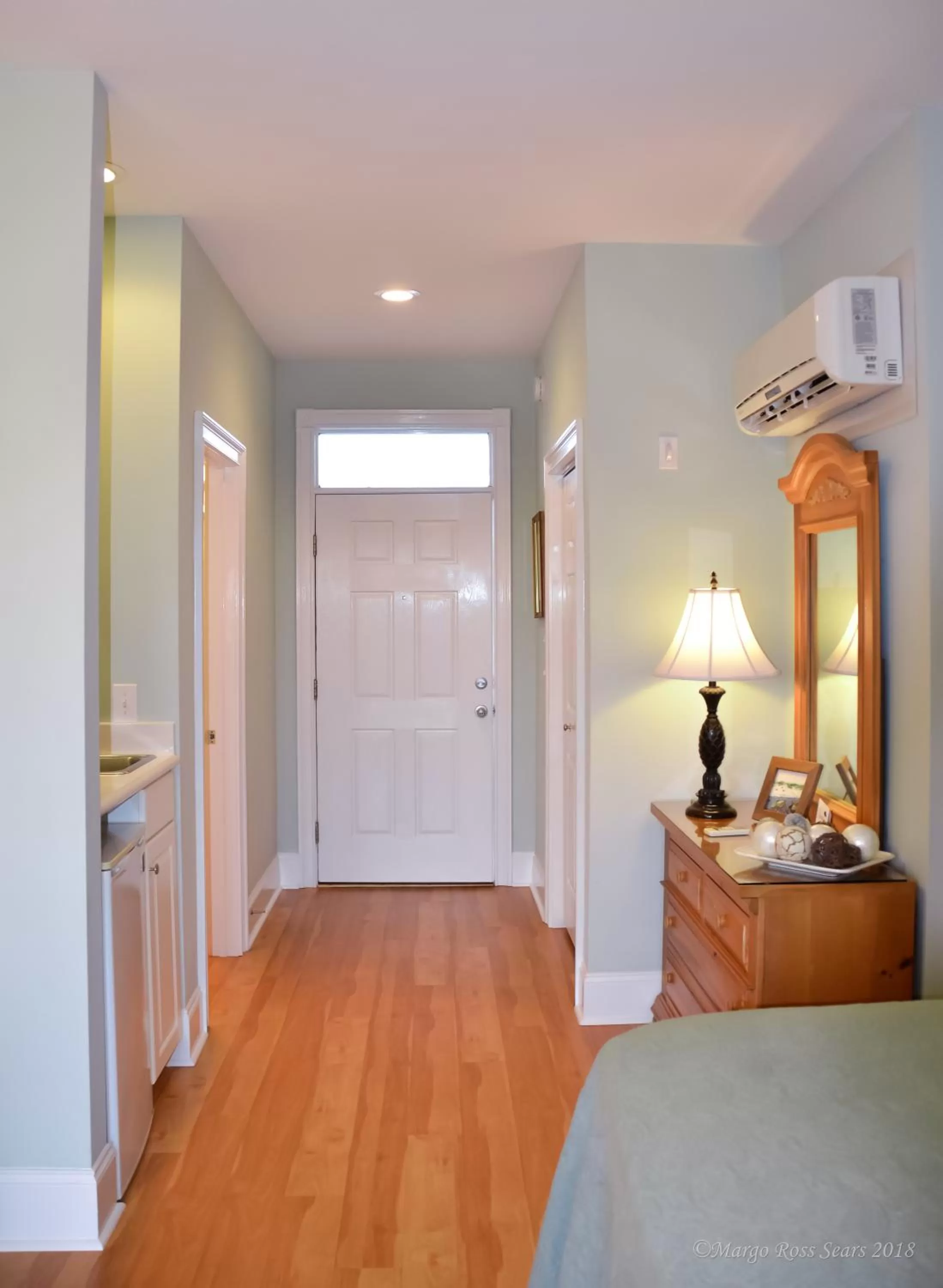 Bed in The Sunset Inn