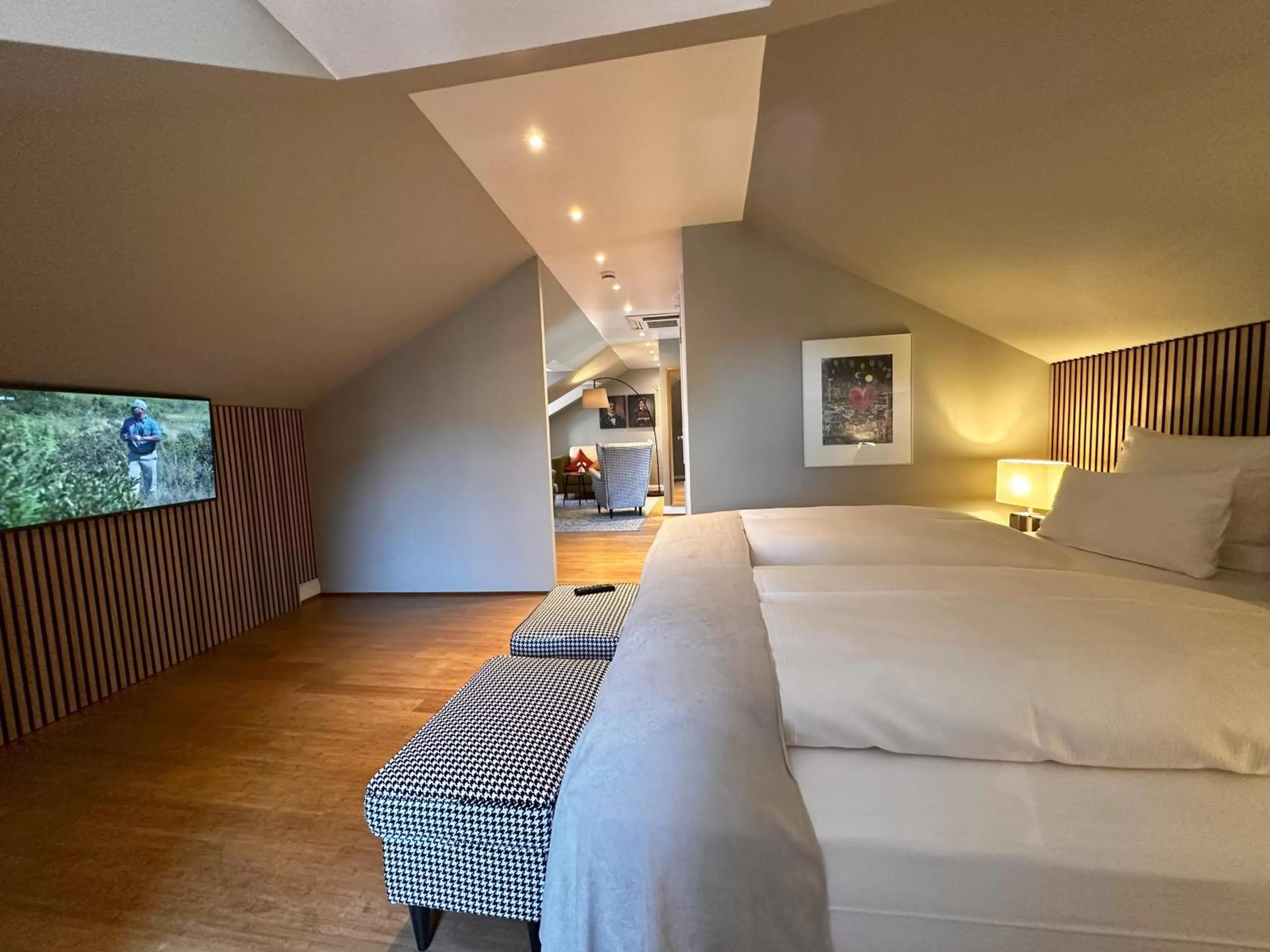 Bed in Hotel Zur Alten Brücke