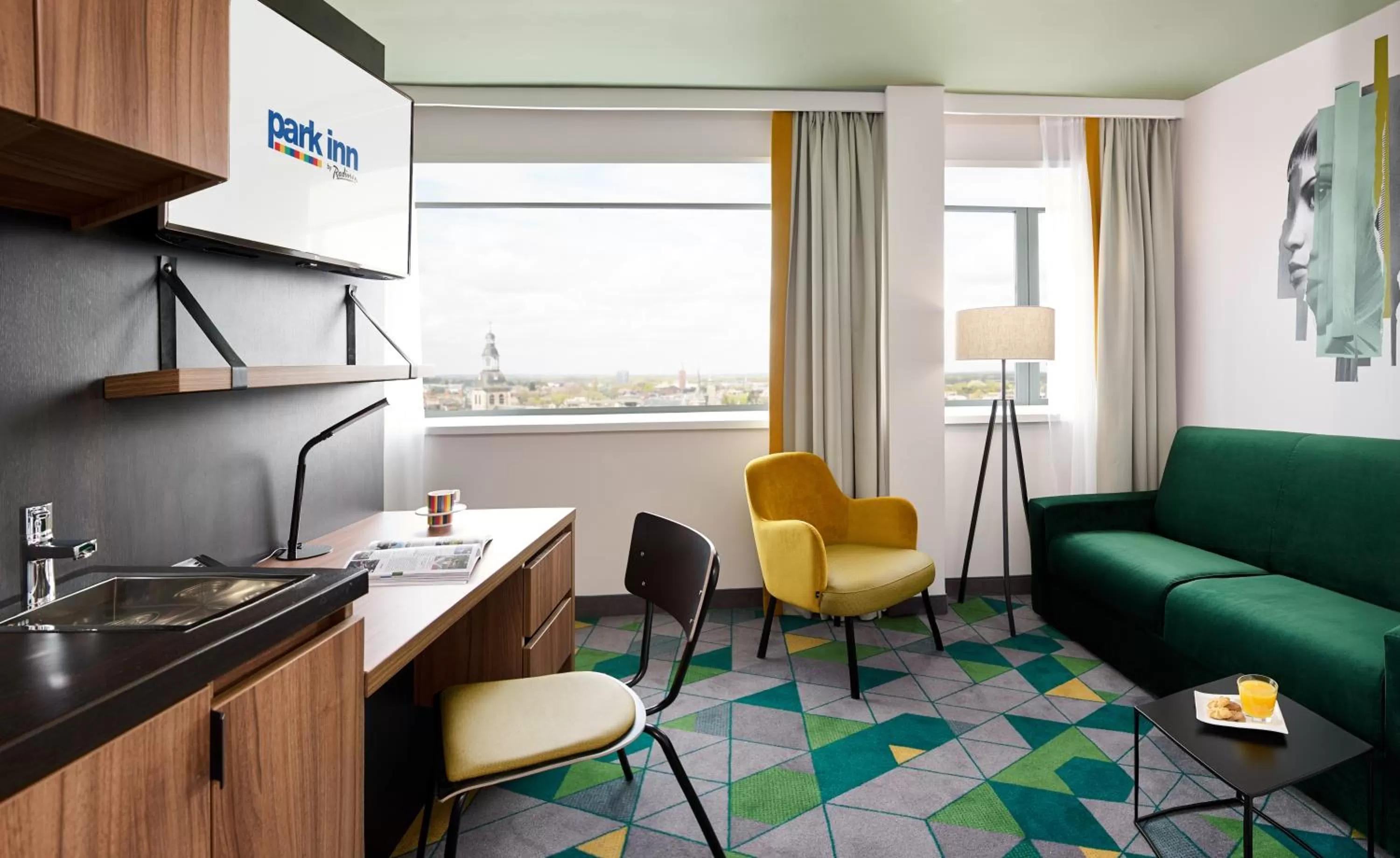 Kitchen or kitchenette in Park Inn By Radisson Hasselt