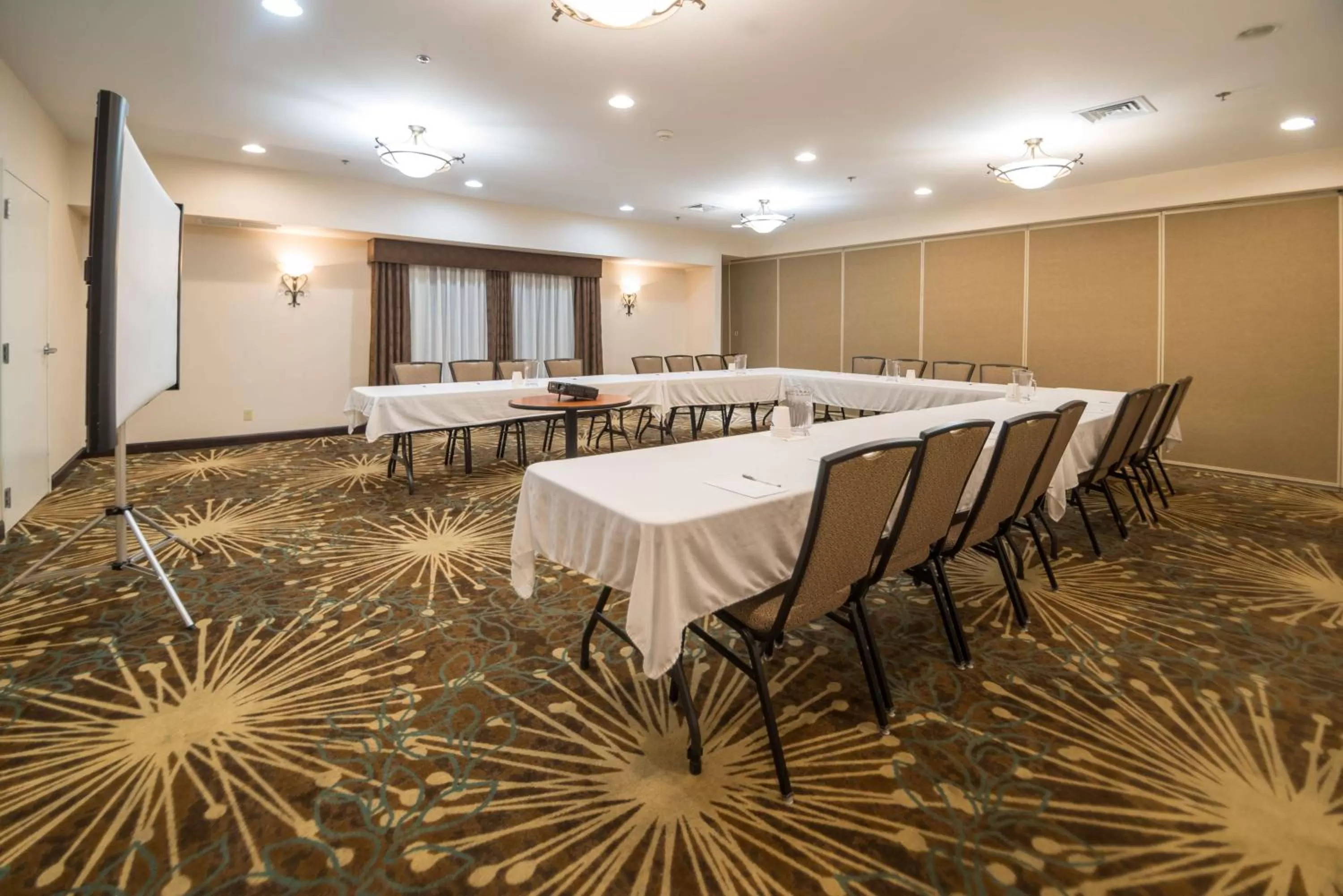 Meeting/conference room in Hampton Inn Tiffin