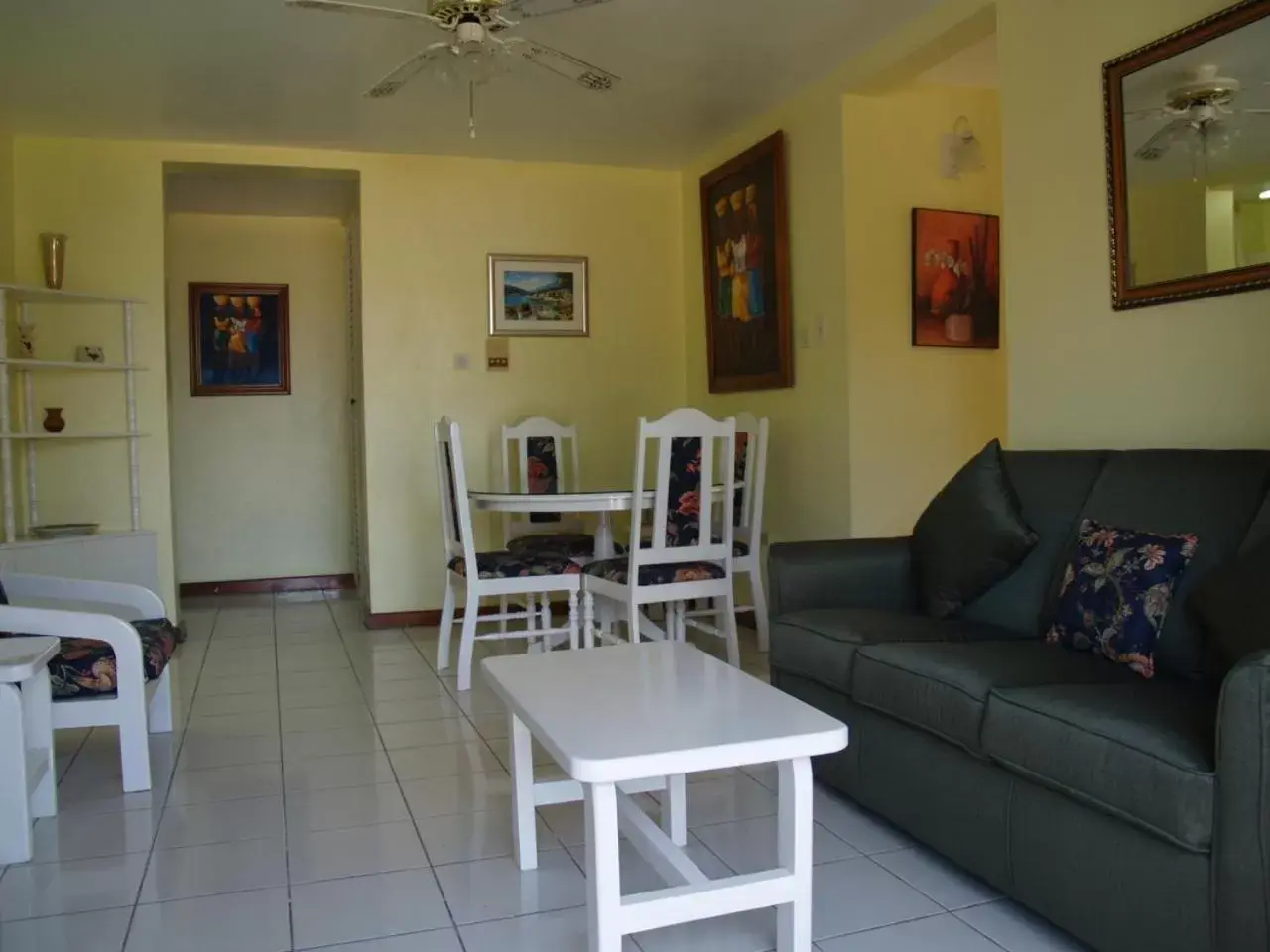 Living room, Seating Area in Sandcastles Resort, Ocho Rios