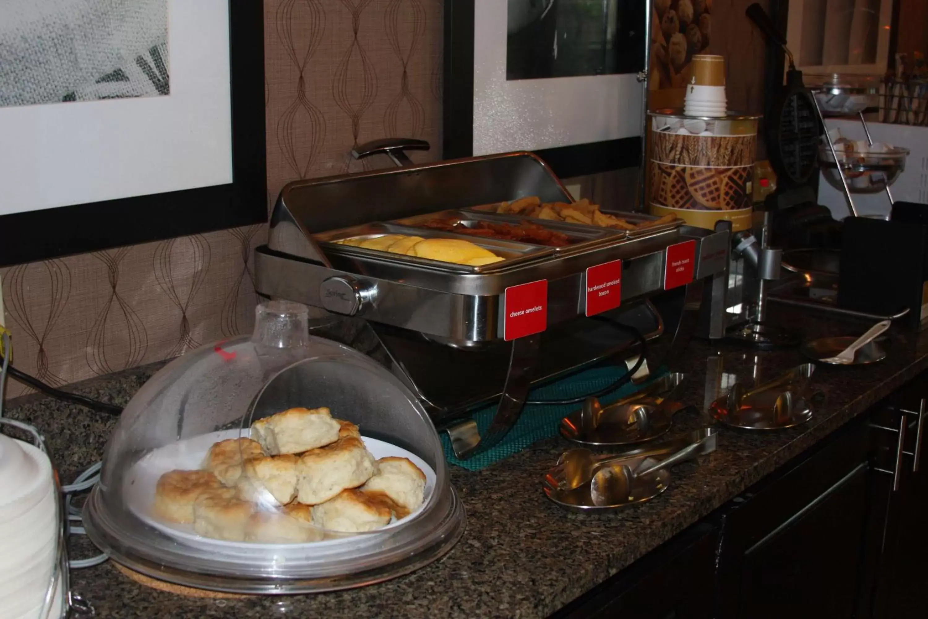 Dining area, Food in Hampton Inn Russellville