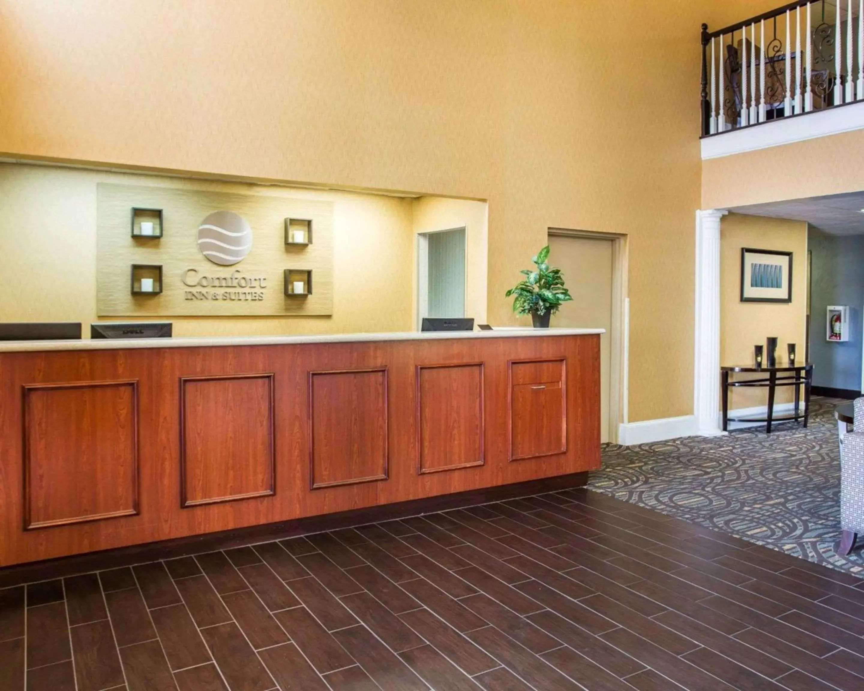 Lobby or reception, Lobby/Reception in Comfort Inn & Suites at Stone Mountain