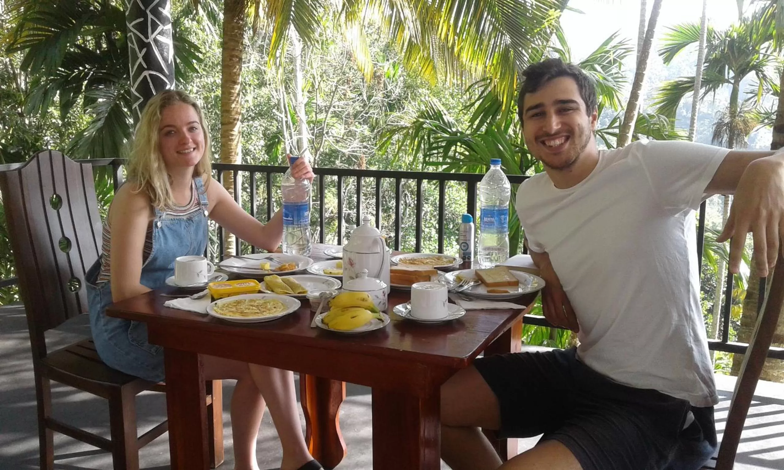 Restaurant/places to eat in Different View