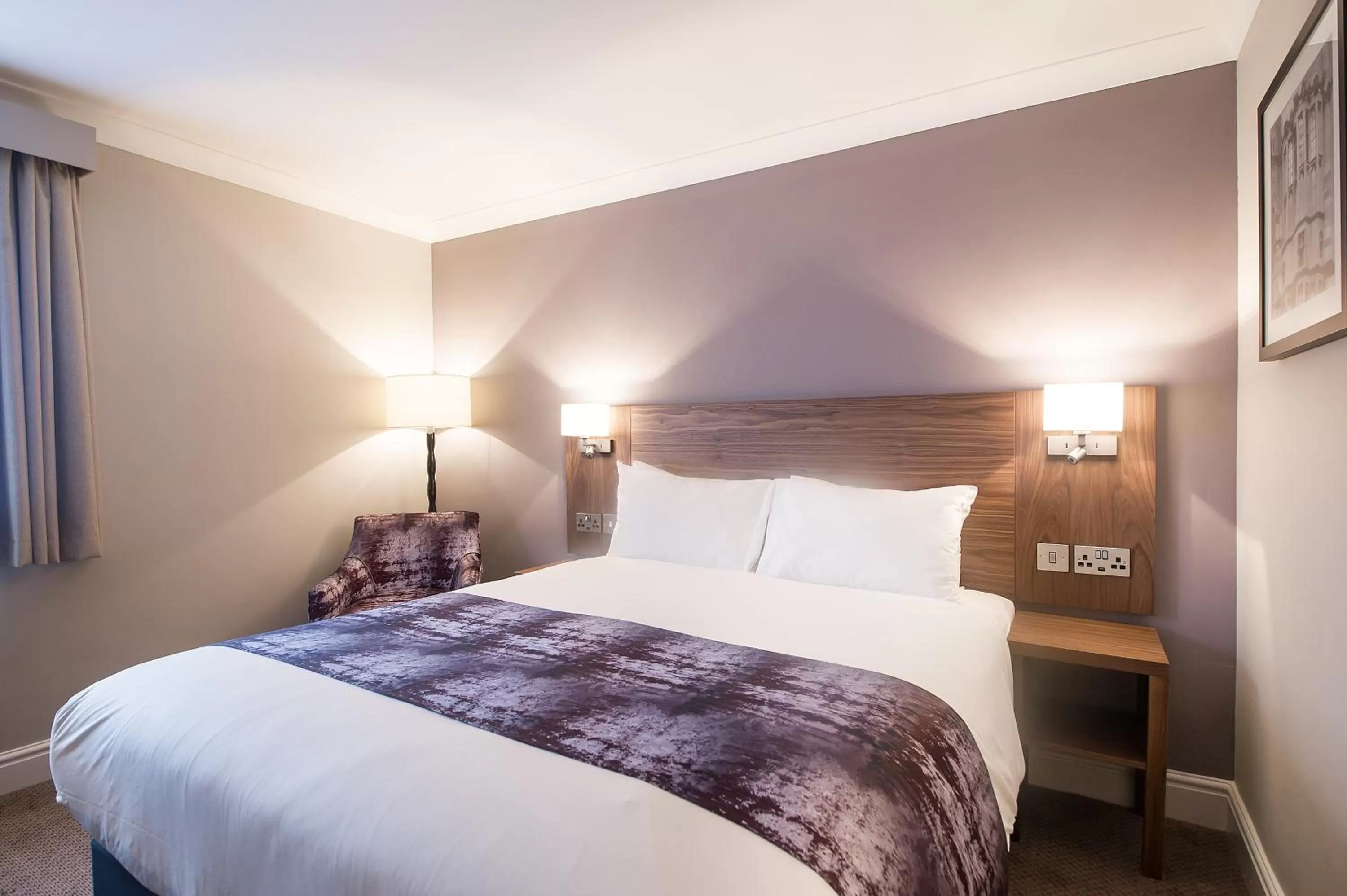 Bed in Toby Carvery Old Windsor by Innkeeper's Collection